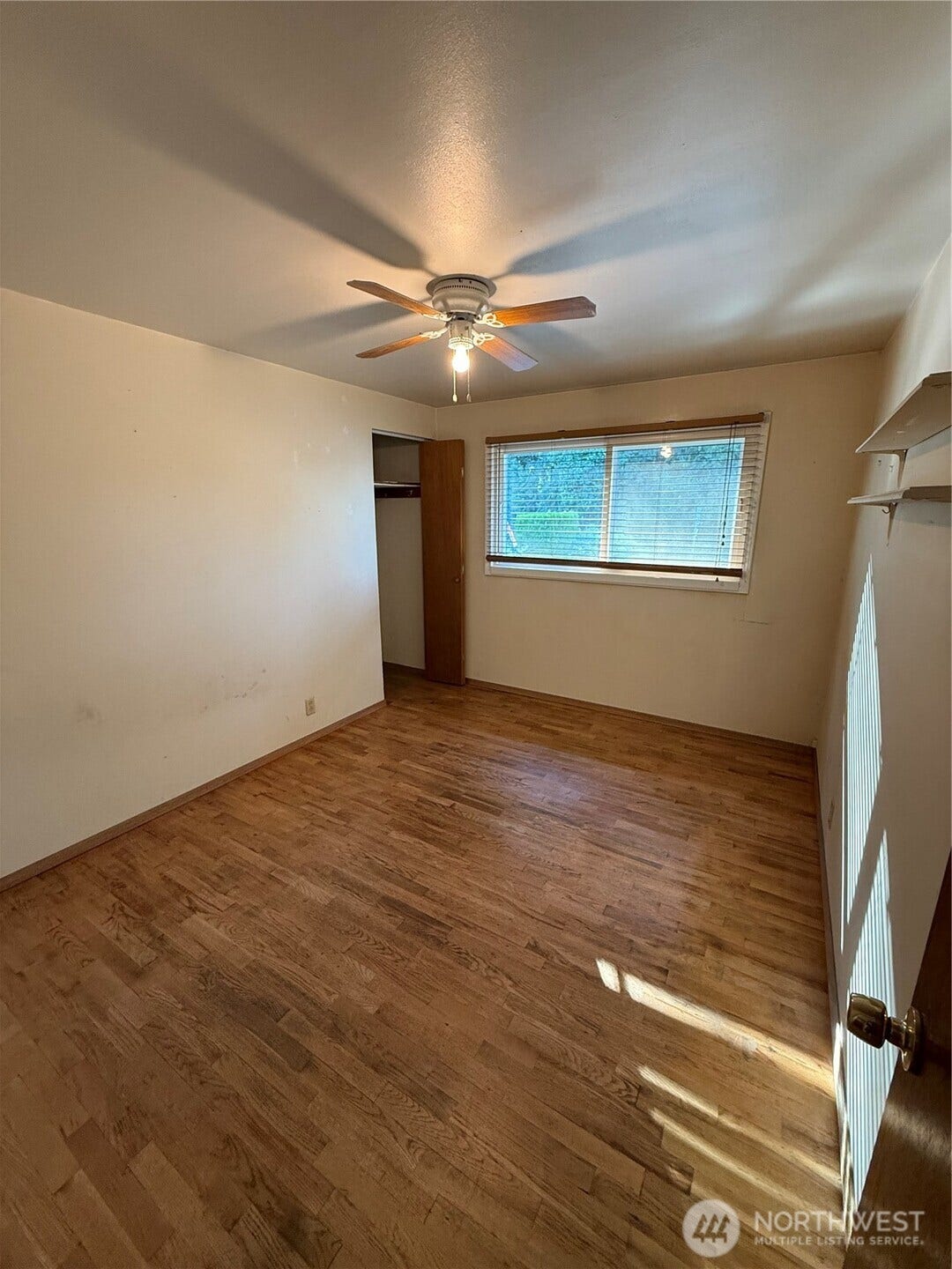20436 13th Avenue S, SeaTac, WA 98198 20436 13th Avenue S, SeaTac, WA 98198