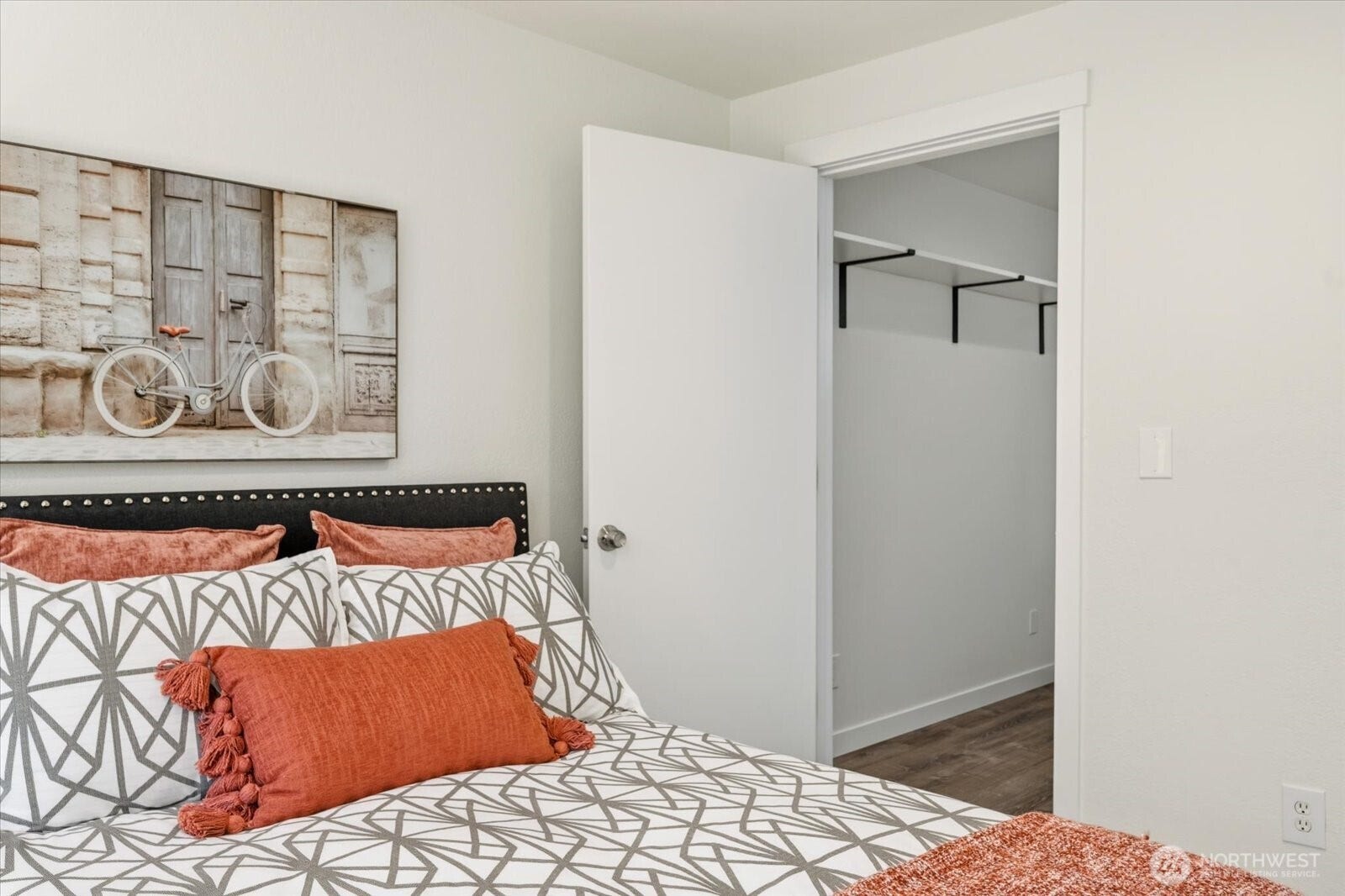 11411 102nd Court NE, Kirkland, WA 98033 A spacious, walk-in closet offers everyday convenience. Large enough to be an office too!