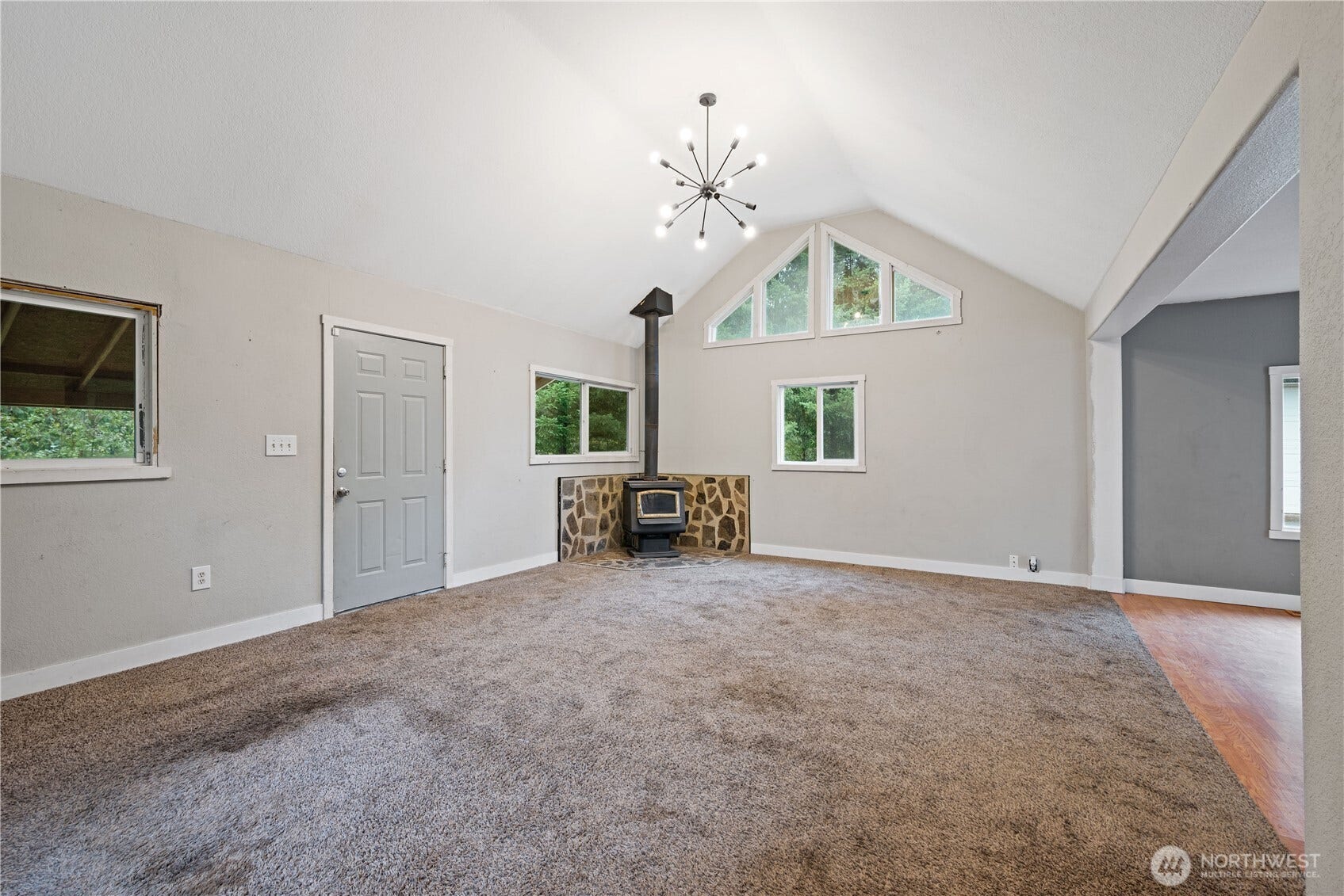 92 Adler Drive, Kelso, WA 98626 92 Adler Drive, Kelso, WA 98626