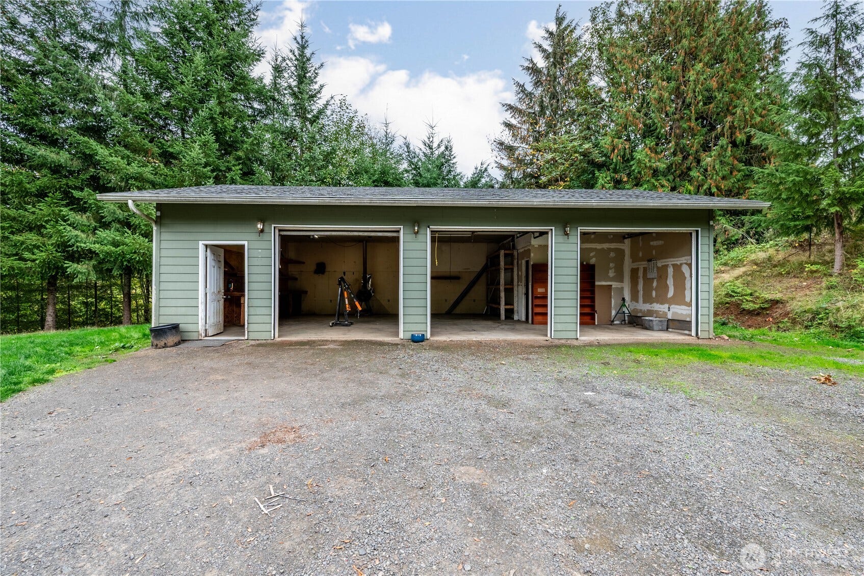 92 Adler Drive, Kelso, WA 98626 92 Adler Drive, Kelso, WA 98626
