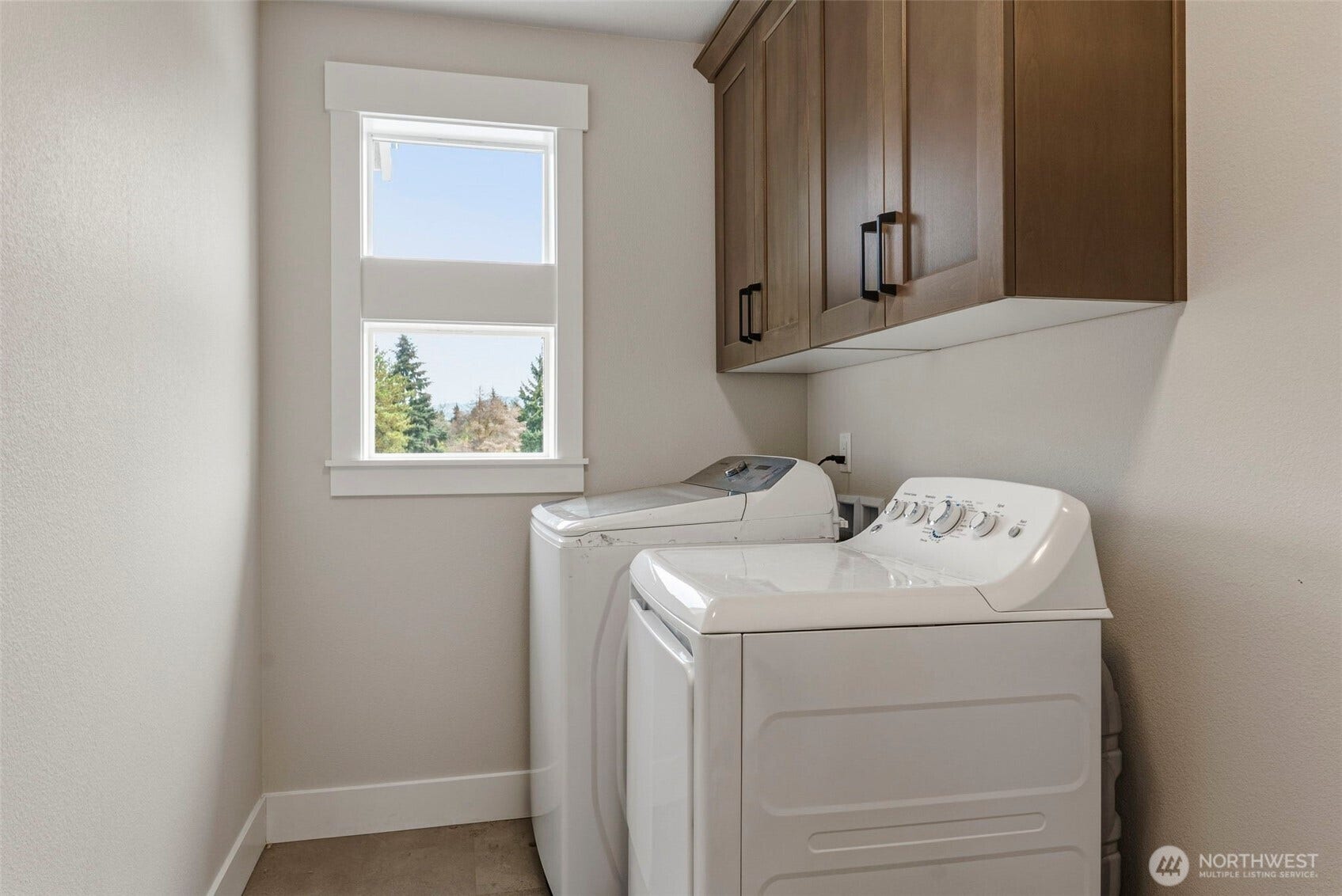 2162 S River Rd Road, Kelso, WA 98626 2162 S River Rd Road, Kelso, WA 98626