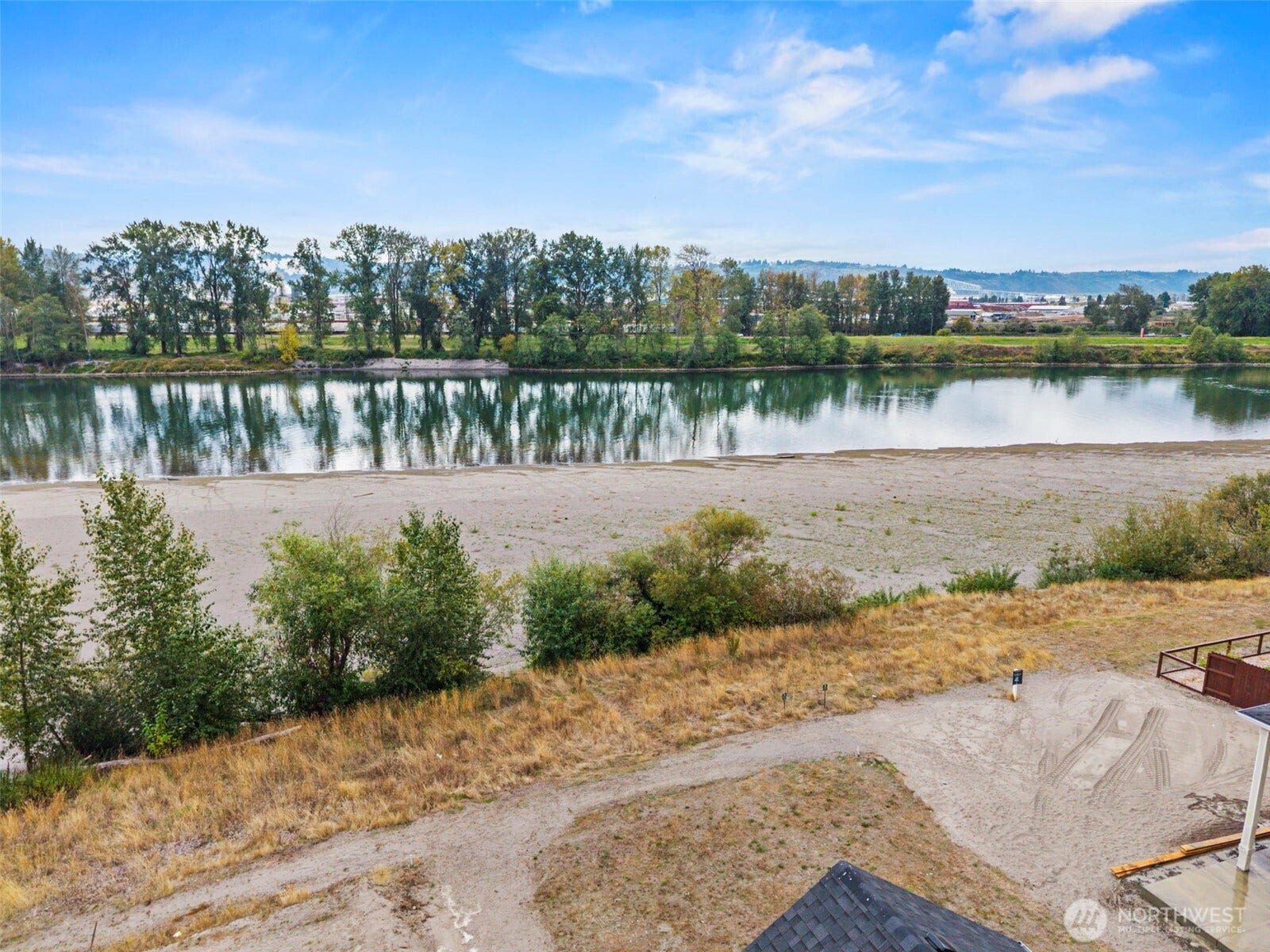 2162 S River Rd Road, Kelso, WA 98626 2162 S River Rd Road, Kelso, WA 98626