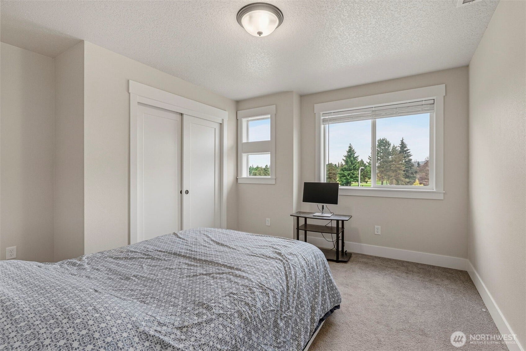 2162 S River Rd Road, Kelso, WA 98626 2162 S River Rd Road, Kelso, WA 98626