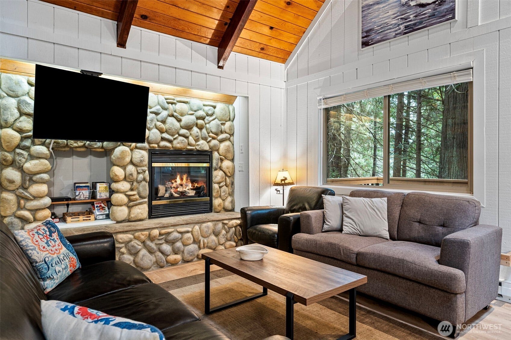 381 E Pointes Drive E, Shelton, WA 98584
