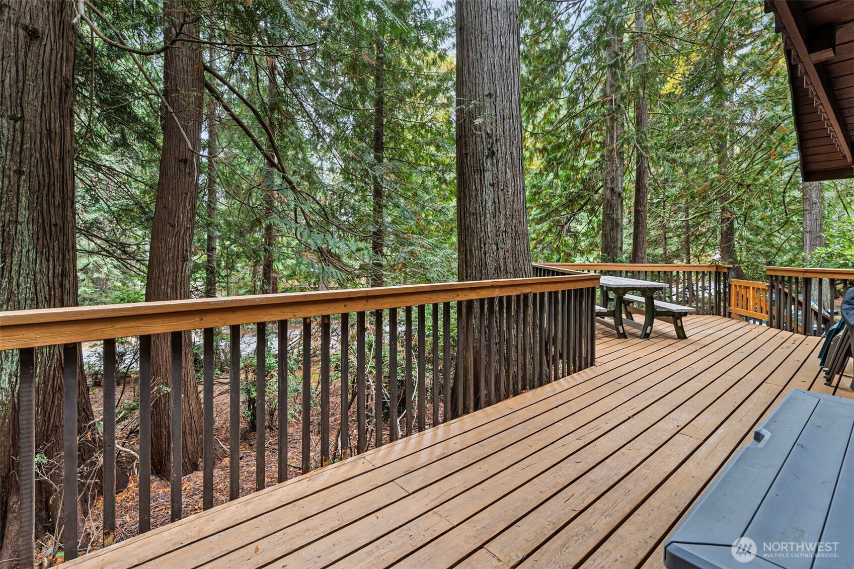381 E Pointes Drive E, Shelton, WA 98584