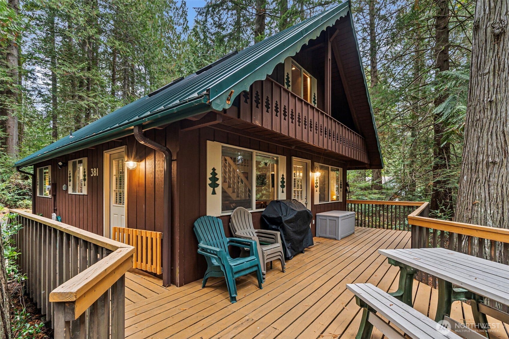 381 E Pointes Drive E, Shelton, WA 98584