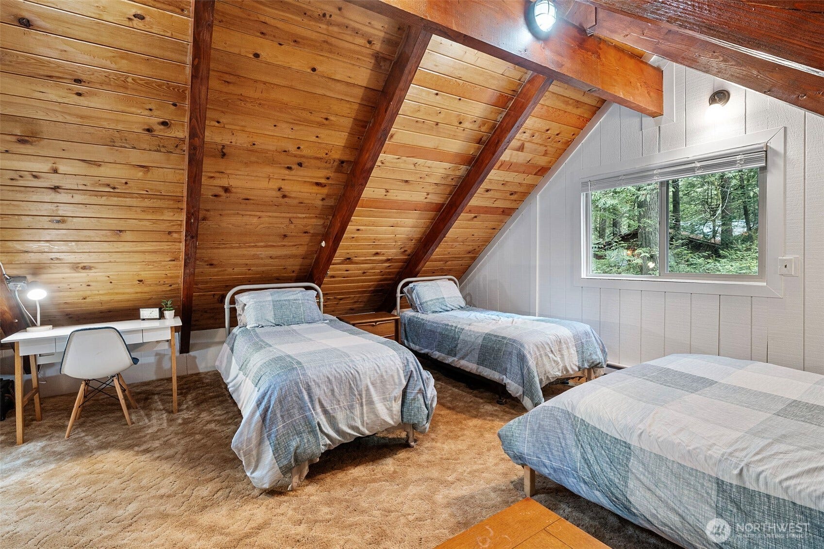 381 E Pointes Drive E, Shelton, WA 98584