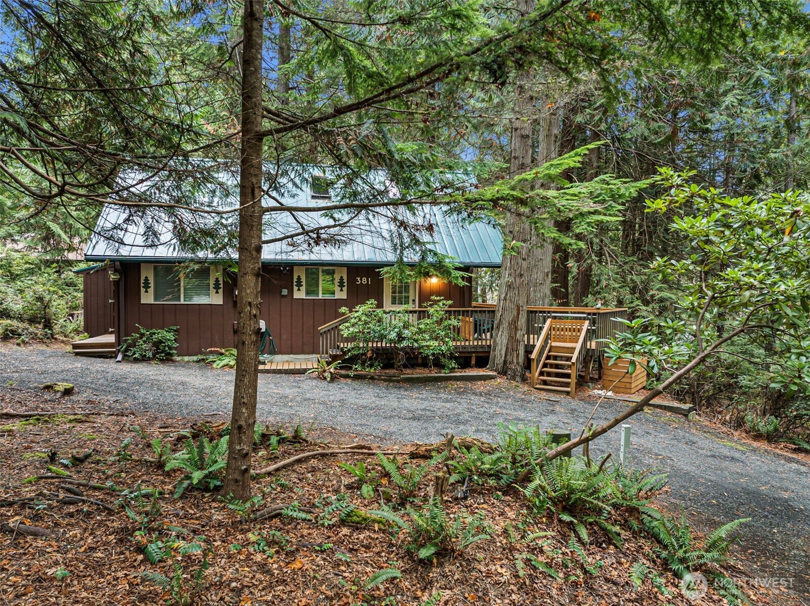 381 E Pointes Drive E, Shelton, WA 98584