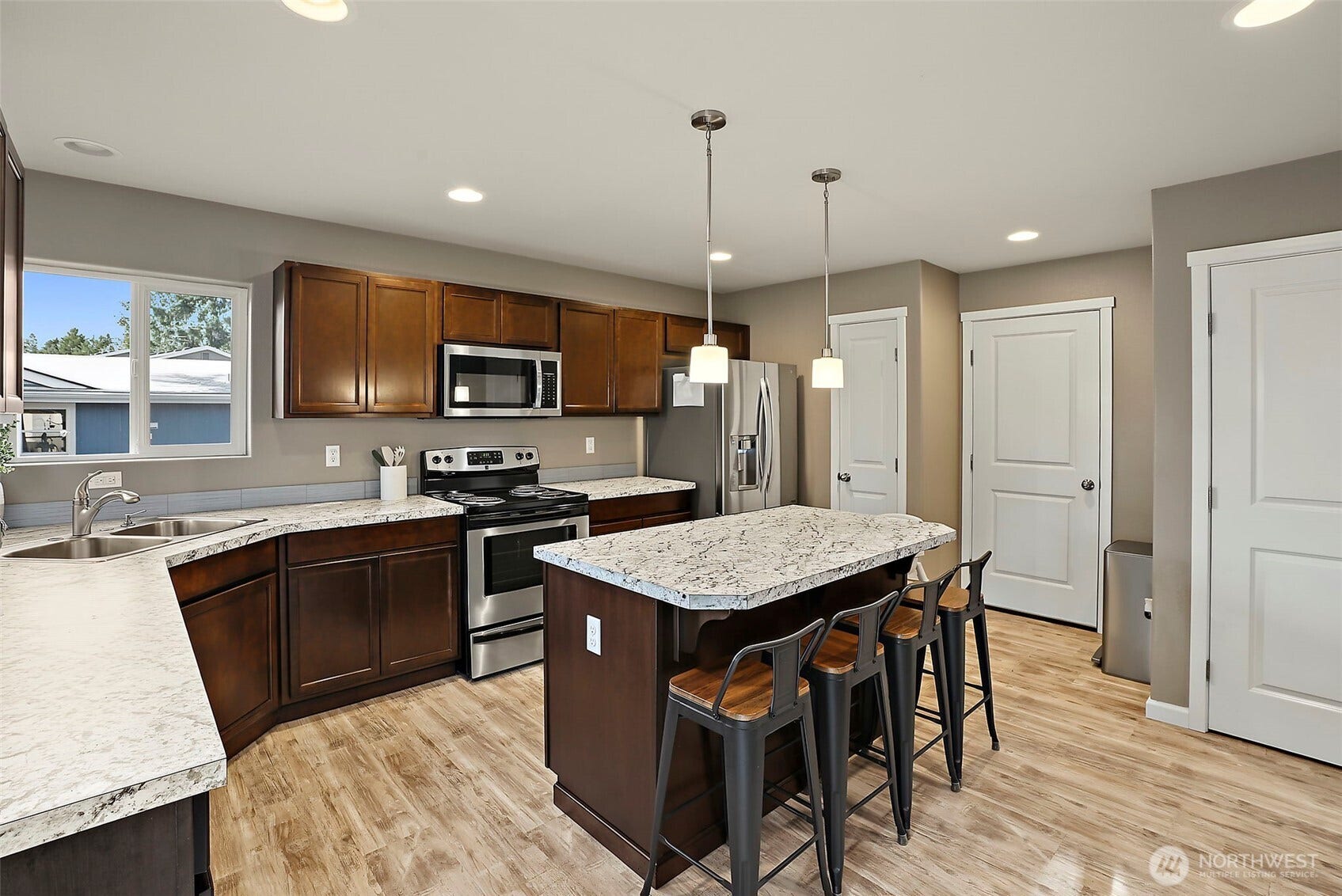 12914 Prairie Circle E, Bonney Lake, WA 98391 12914 Prairie Circle E, Bonney Lake, WA 98391