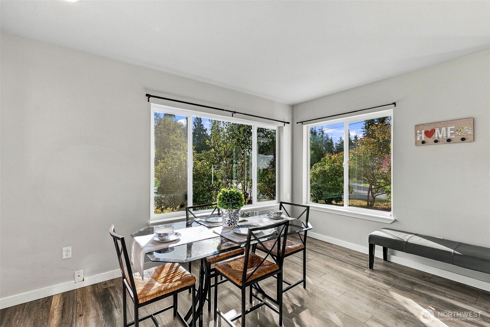 2431 Monroe Avenue, Everett, WA 98203
