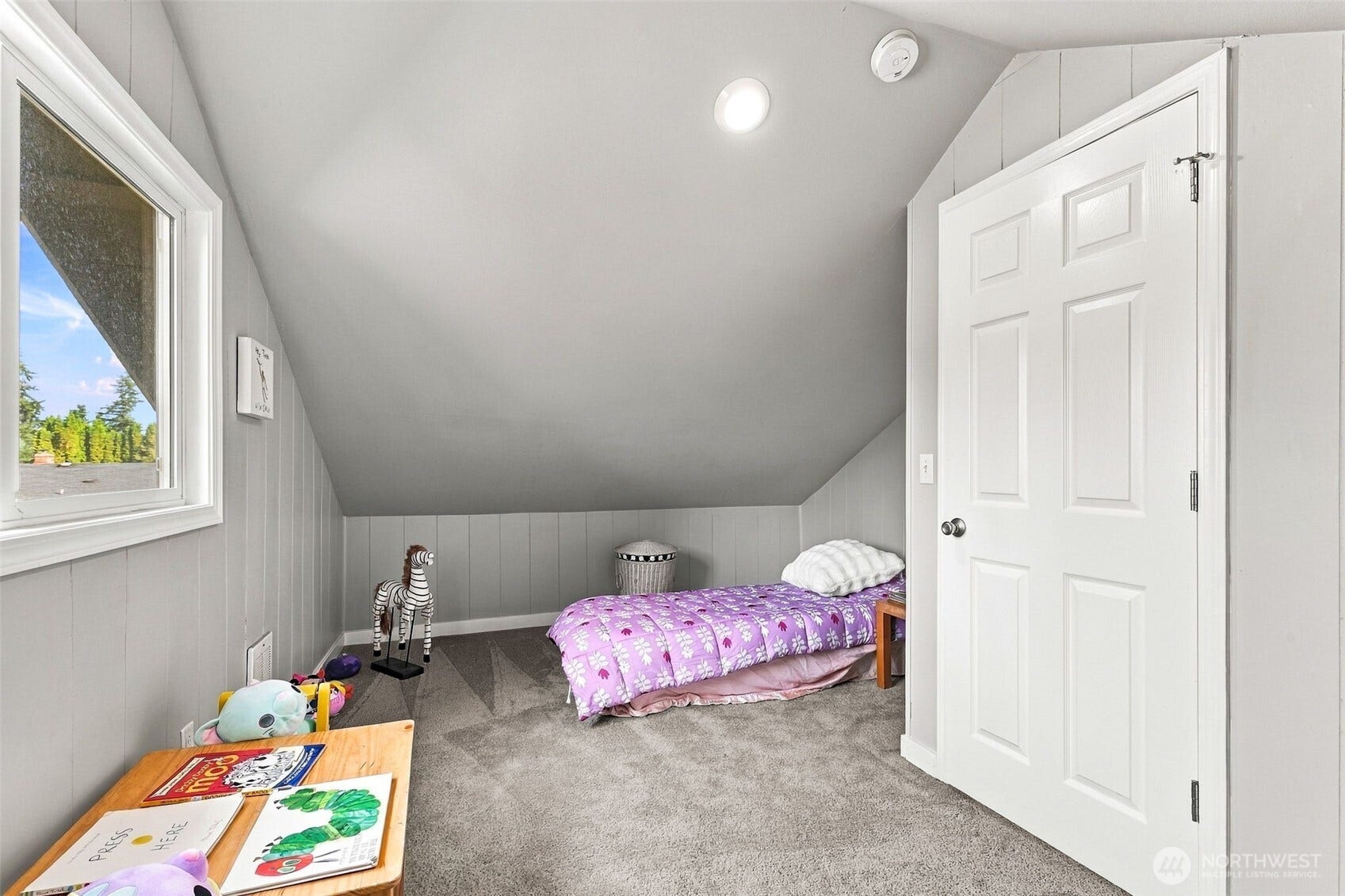 2431 Monroe Avenue, Everett, WA 98203