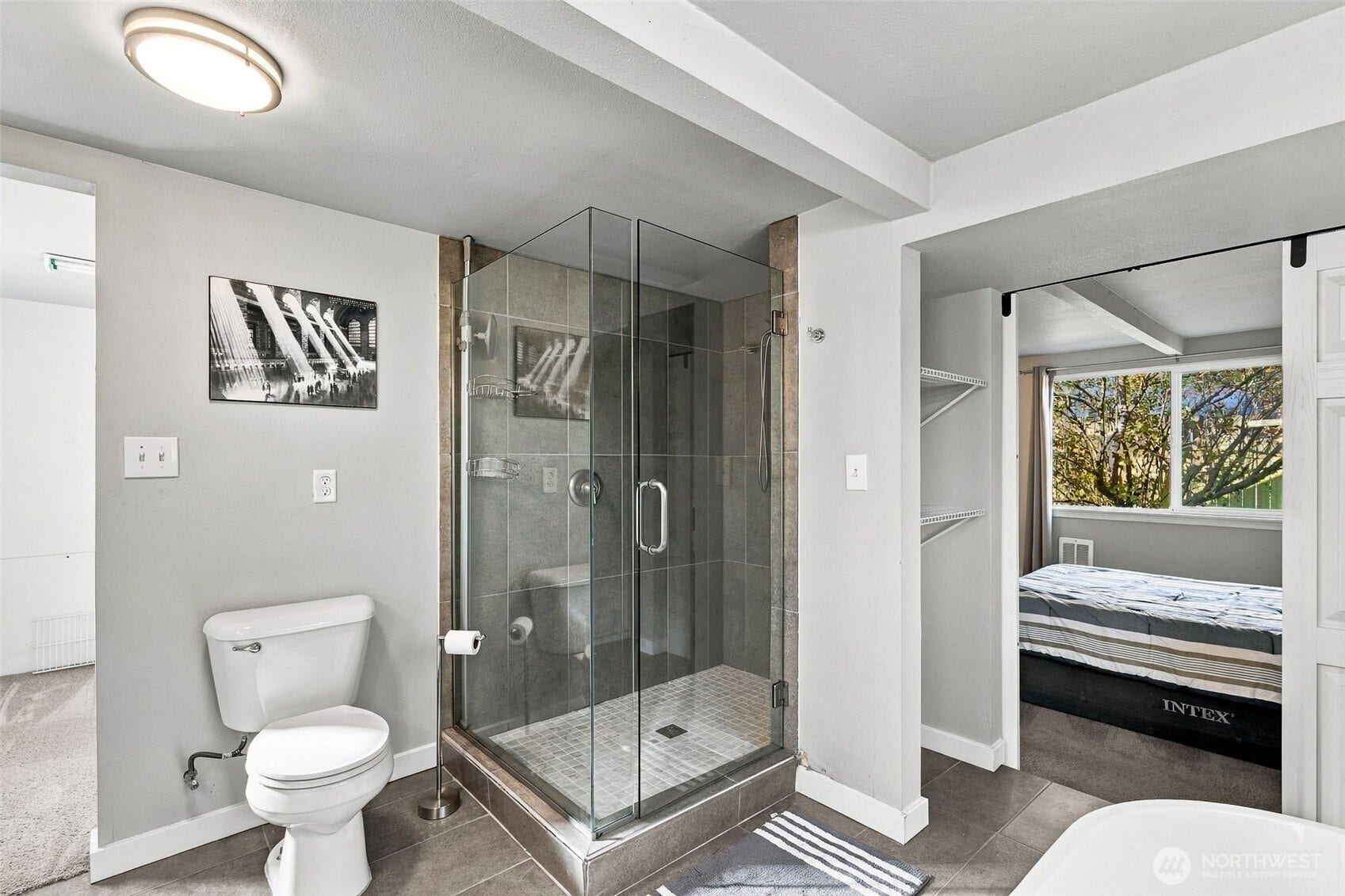 2431 Monroe Avenue, Everett, WA 98203