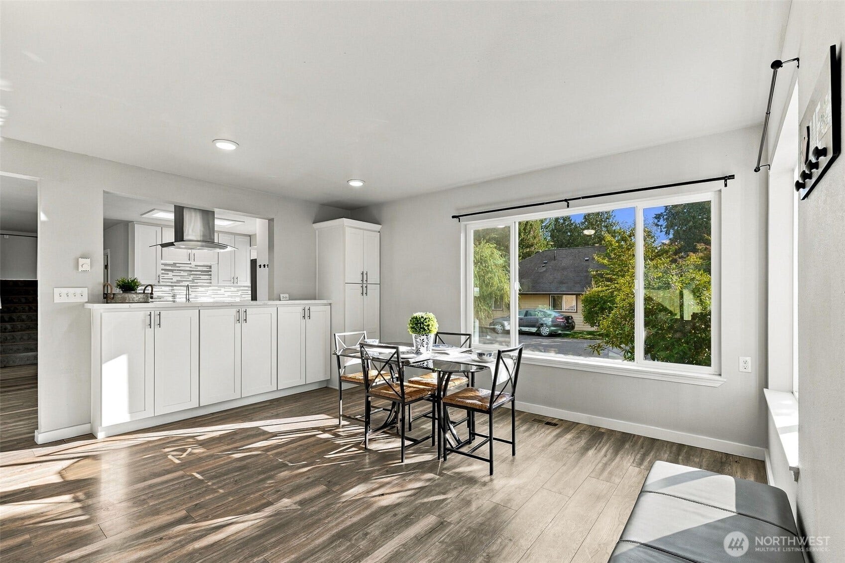 2431 Monroe Avenue, Everett, WA 98203