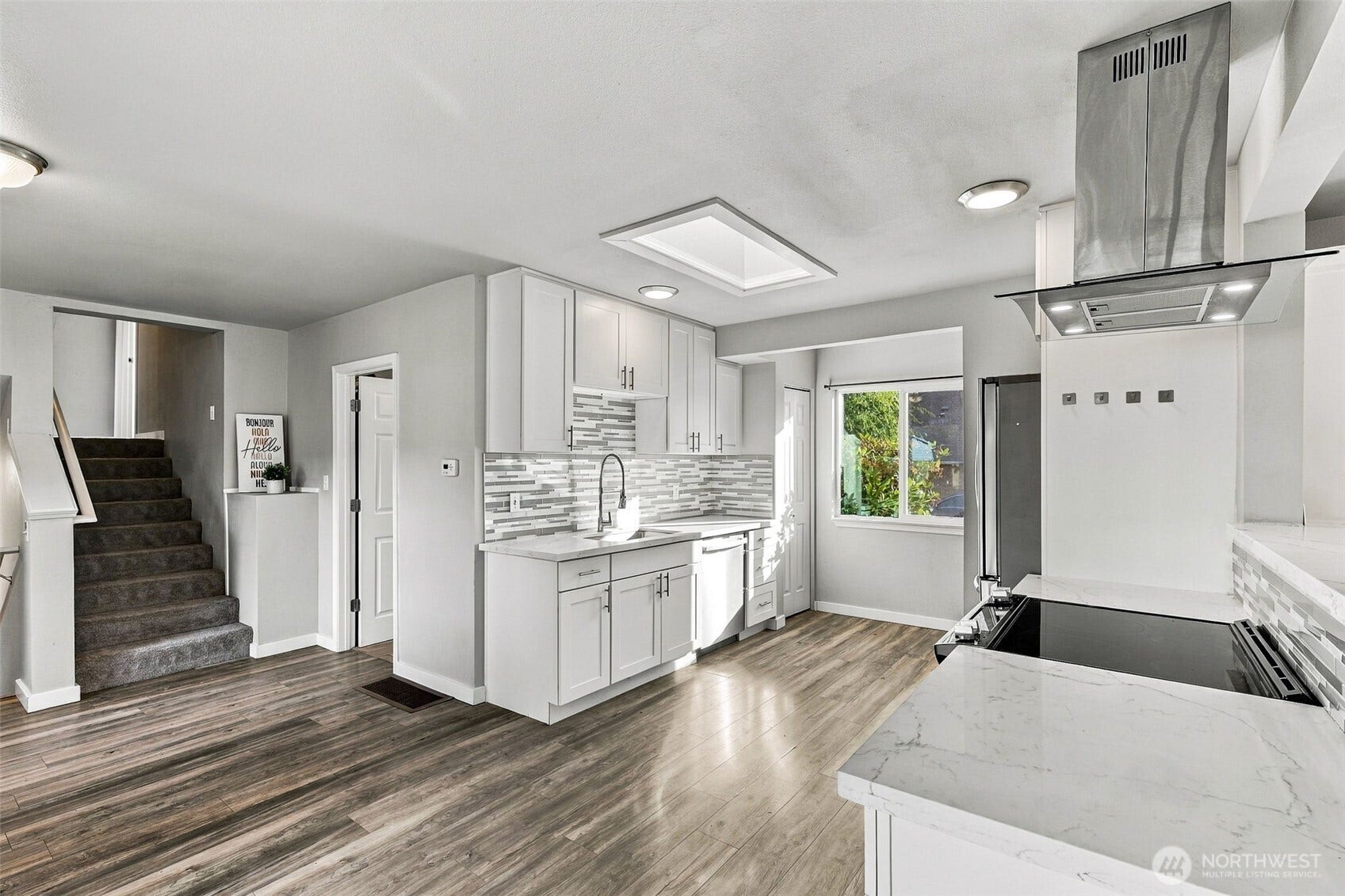 2431 Monroe Avenue, Everett, WA 98203