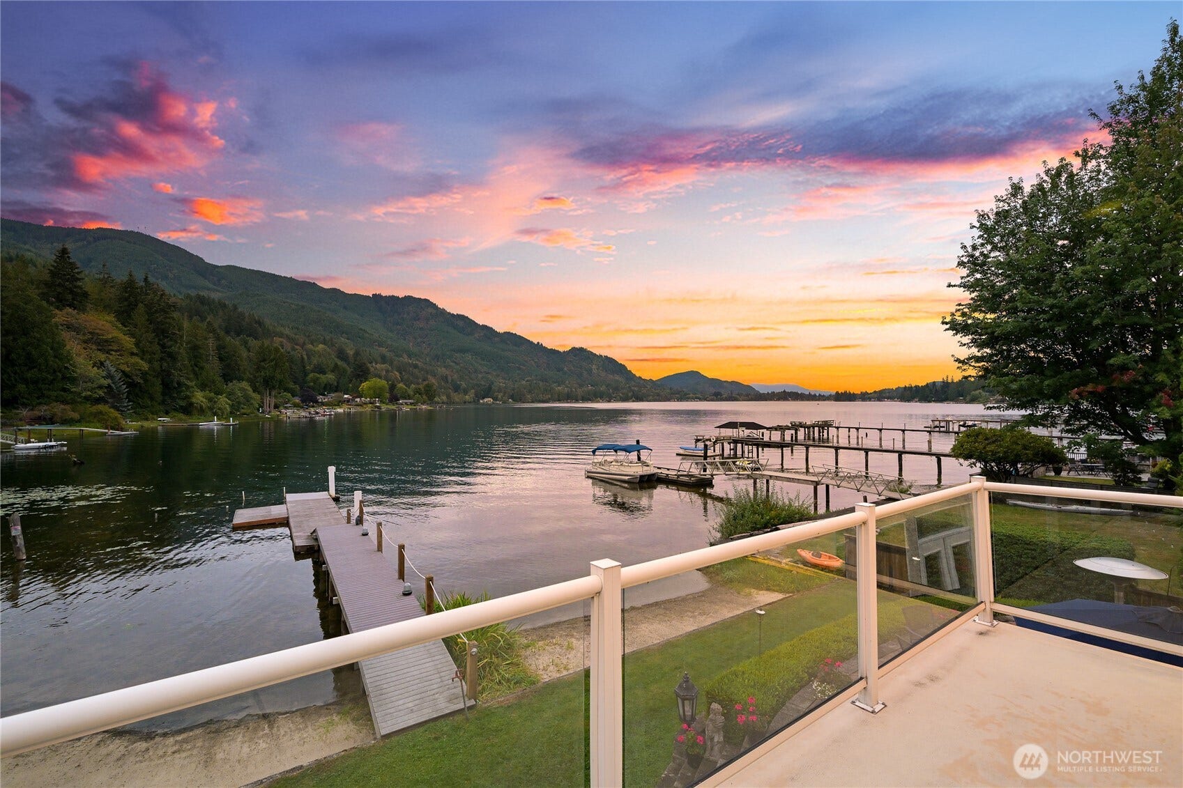 874 Autumn Lane, Bellingham, WA 98229 874 Autumn Lane, Bellingham, WA 98229