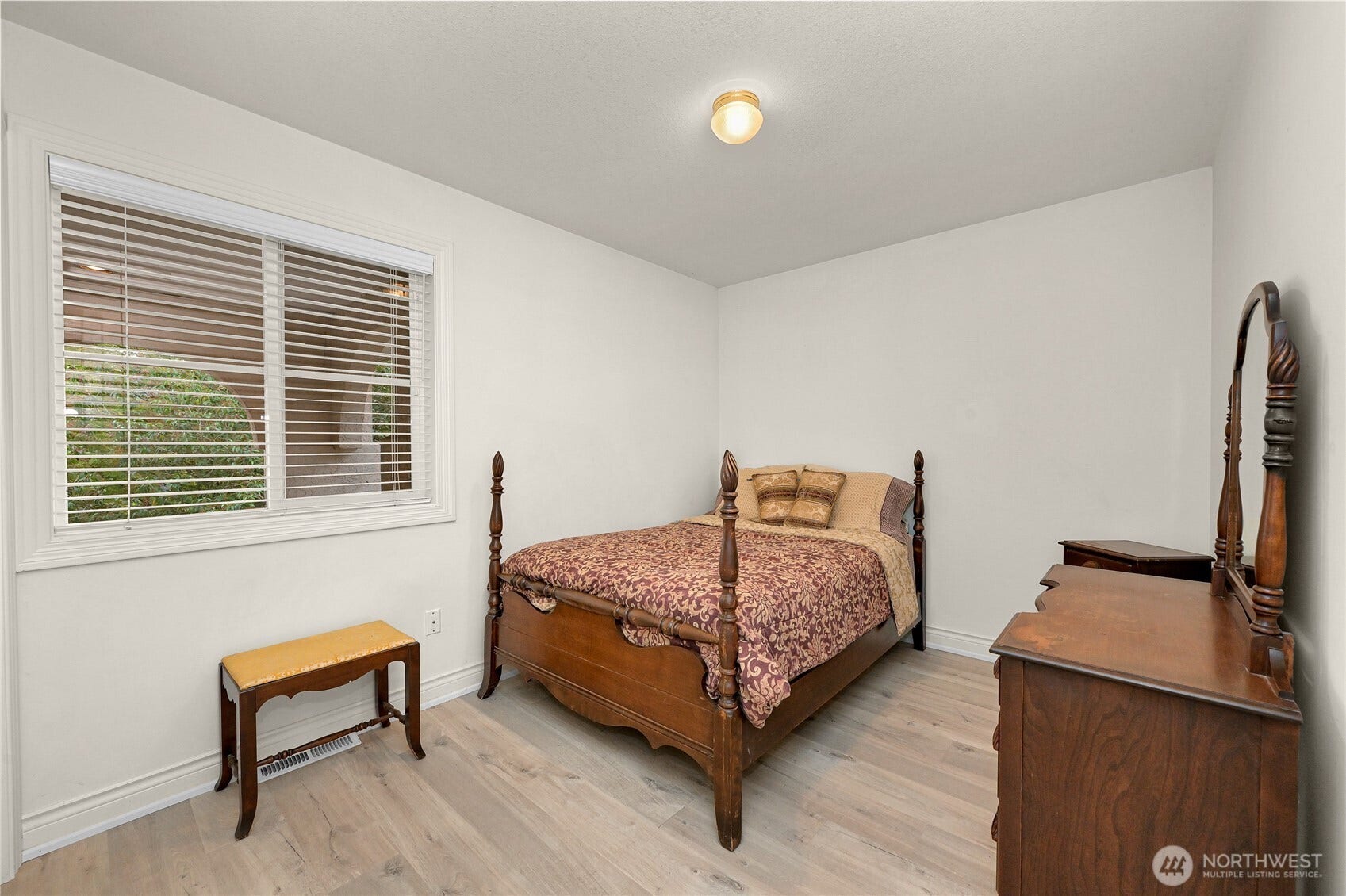 874 Autumn Lane, Bellingham, WA 98229 874 Autumn Lane, Bellingham, WA 98229