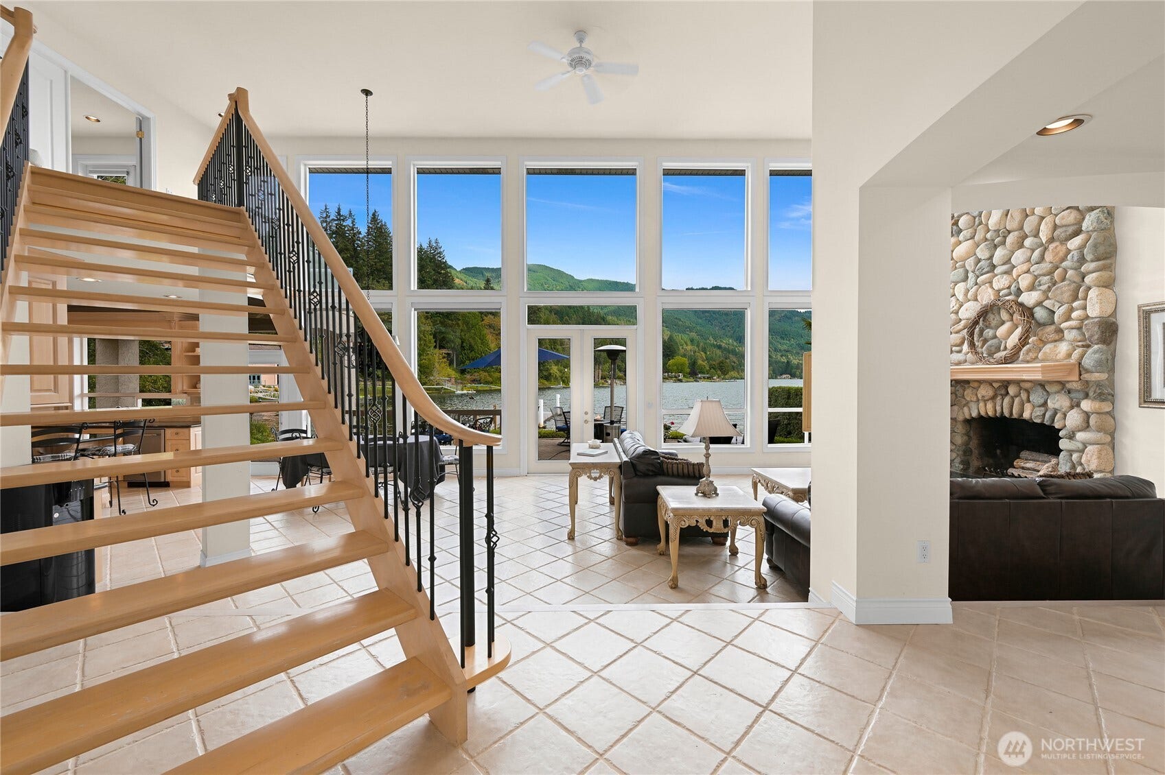 874 Autumn Lane, Bellingham, WA 98229 874 Autumn Lane, Bellingham, WA 98229