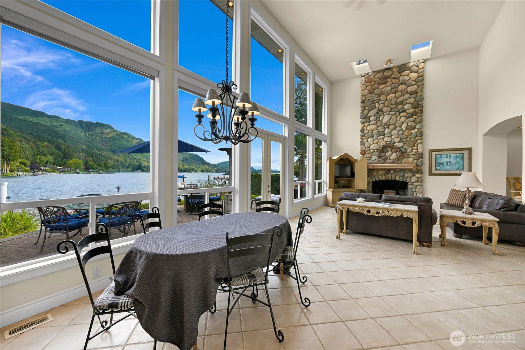 874 Autumn Lane, Bellingham, WA 98229 874 Autumn Lane, Bellingham, WA 98229