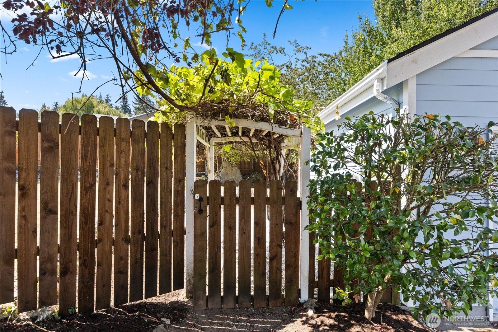 1359 Welling Road, Bellingham, WA 98226 1359 Welling Road, Bellingham, WA 98226