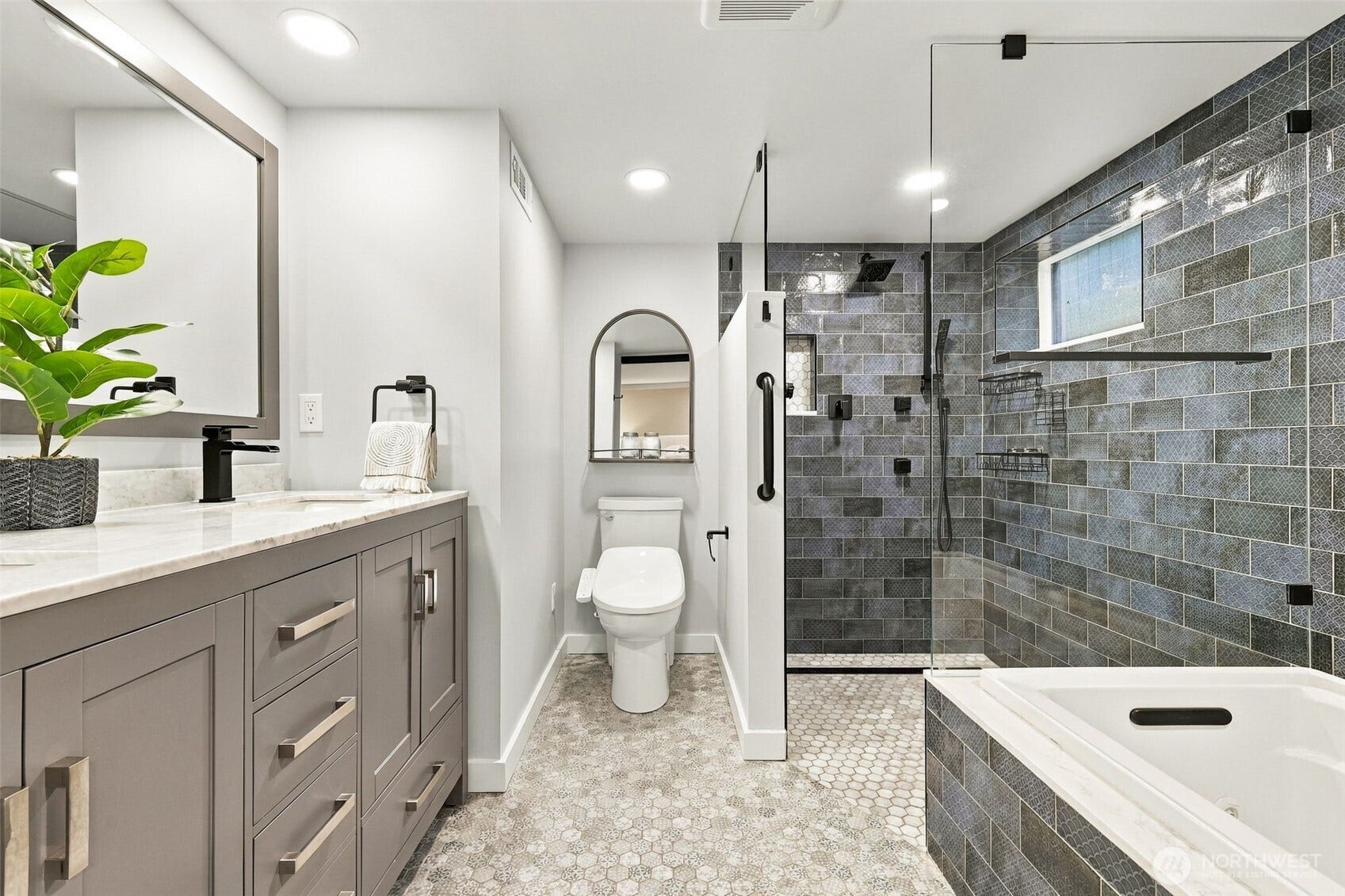 5503 4th Avenue NW, Seattle, WA 98107