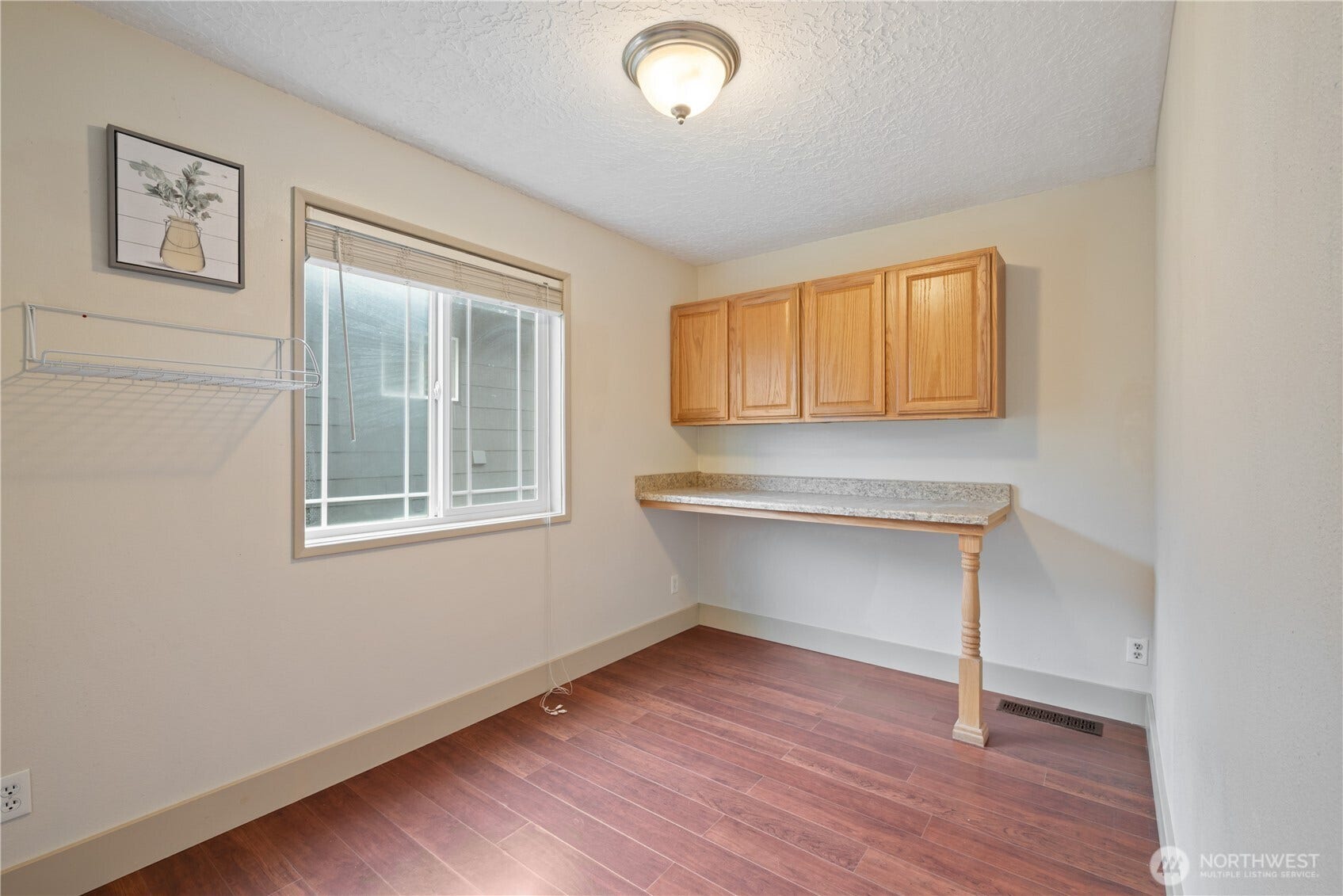 180 Beacon Hill Drive, Longview, WA 98632