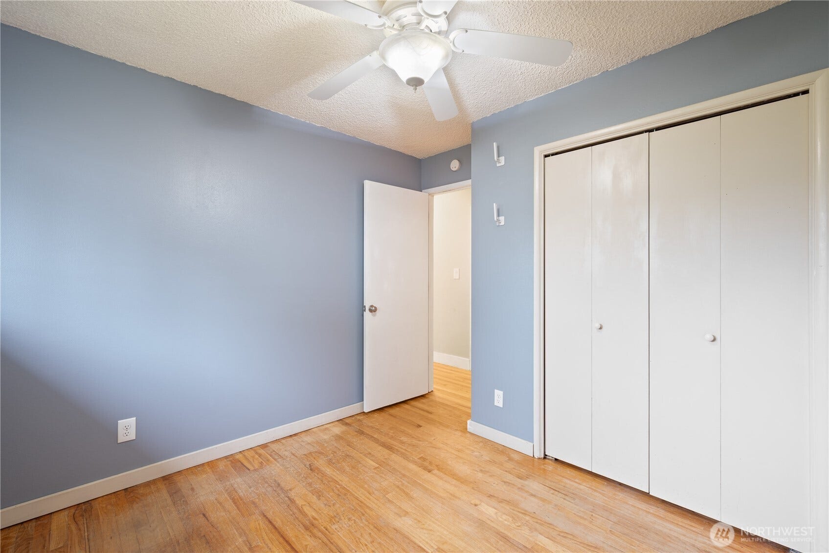 180 Beacon Hill Drive, Longview, WA 98632