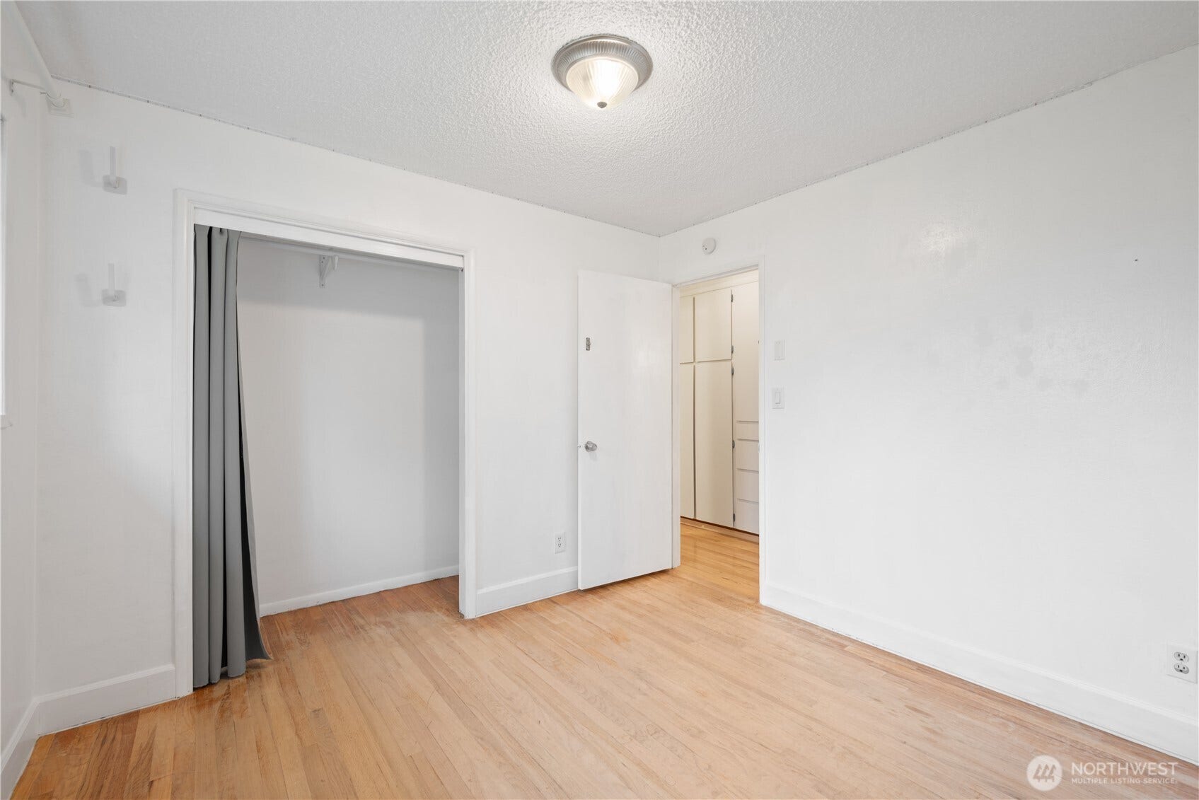 180 Beacon Hill Drive, Longview, WA 98632