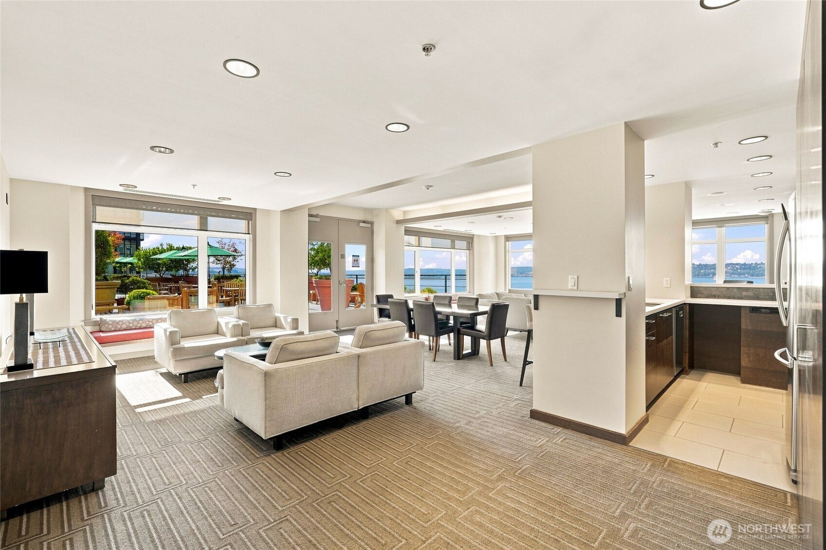2607 Western Avenue, #1002, Seattle, WA 98121 Common area: 180 degree view w/ entrance to 6th floor rooftop terrace.