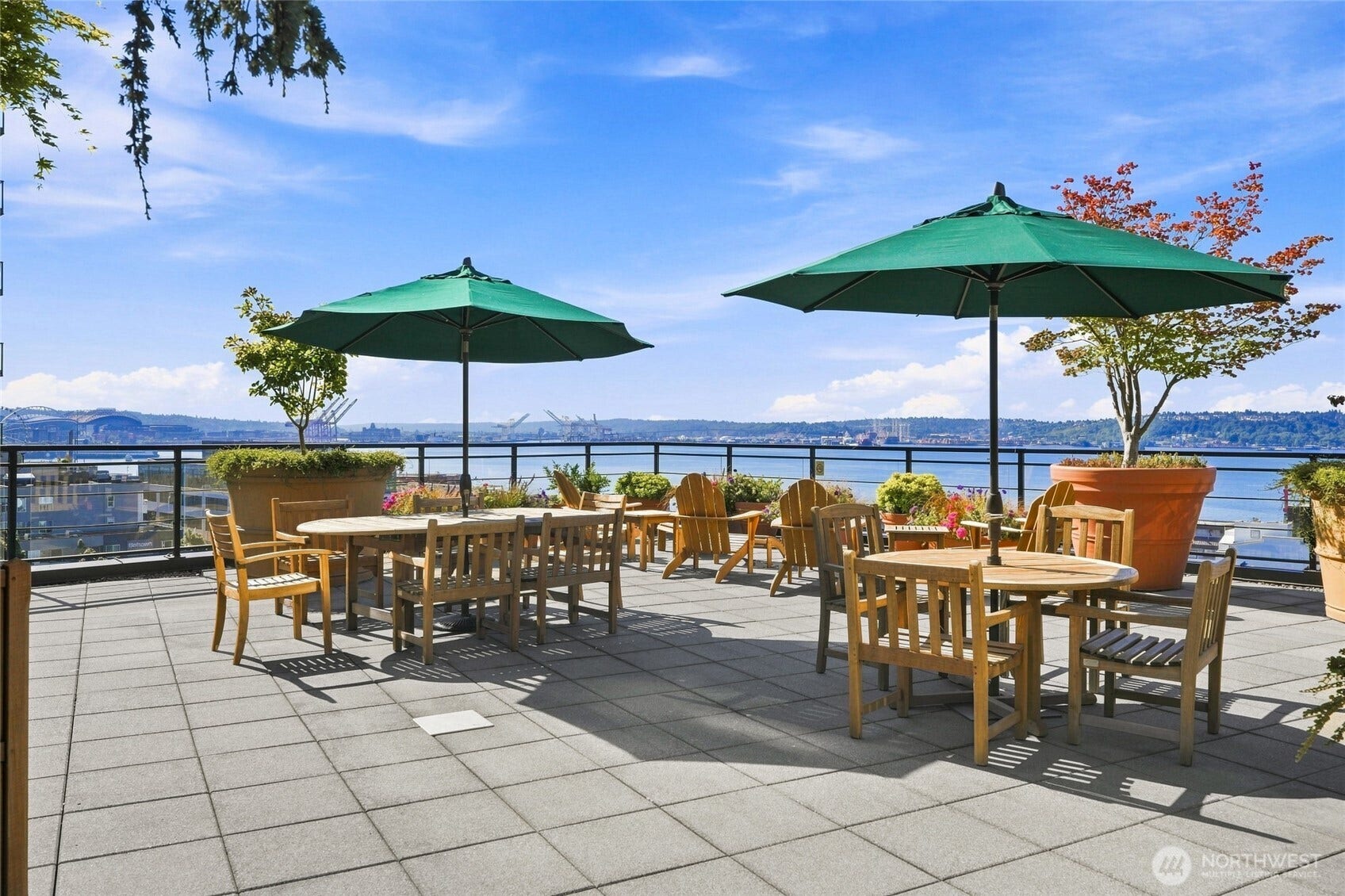 2607 Western Avenue, #1002, Seattle, WA 98121 2607 Western Avenue, #1002, Seattle, WA 98121