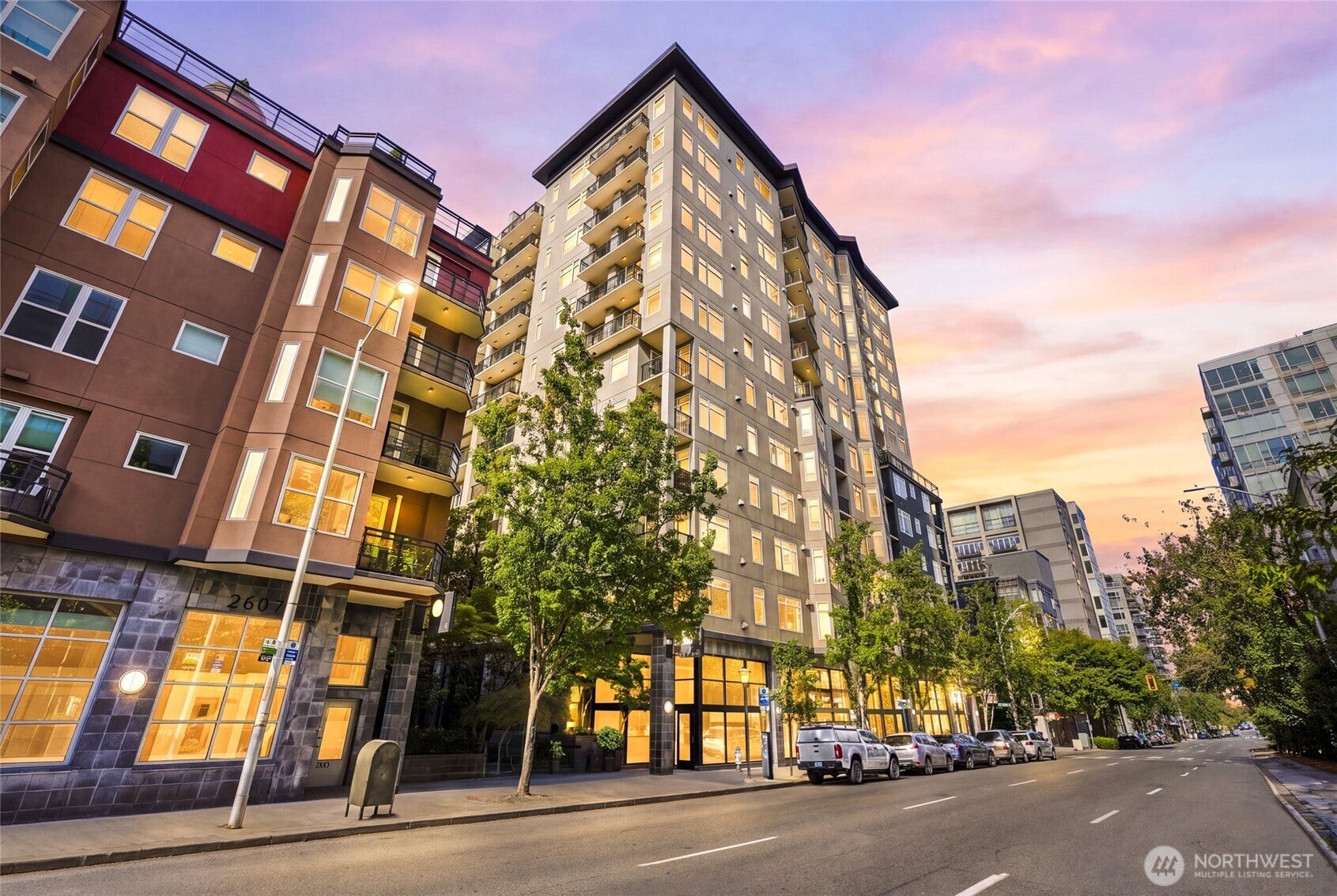 2607 Western Avenue, #1002, Seattle, WA 98121 The Vine. 24/7 concierge, gated private parking 2 blocks to Waterfront.