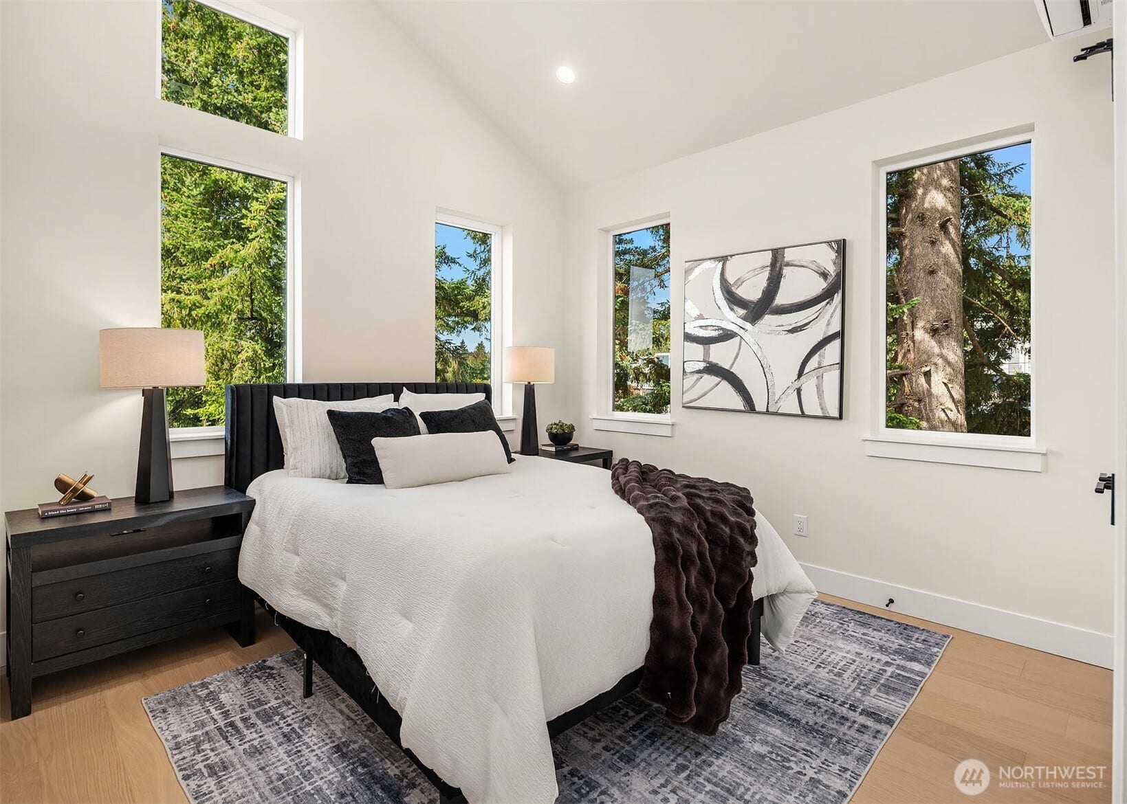 18607 B 104th Avenue NE, Bothell, WA 98011 18607 B 104th Avenue NE, Bothell, WA 98011