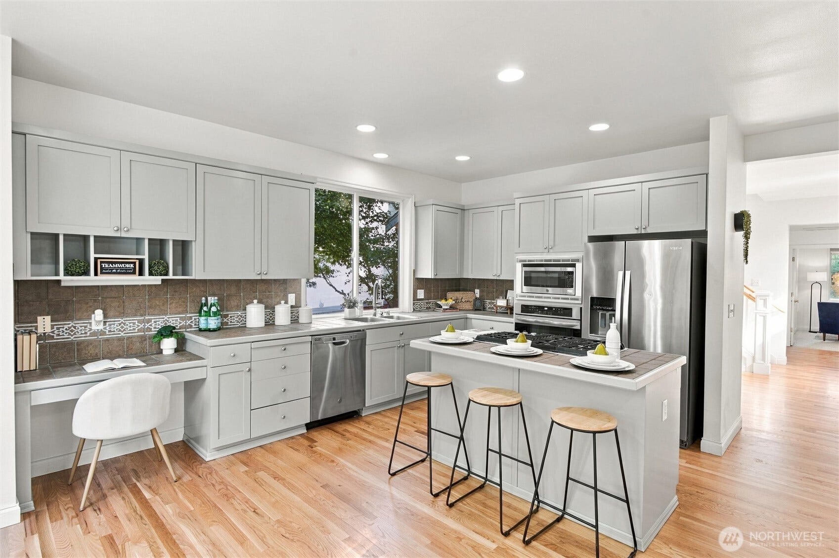 189 241st Place SE, Sammamish, WA 98074