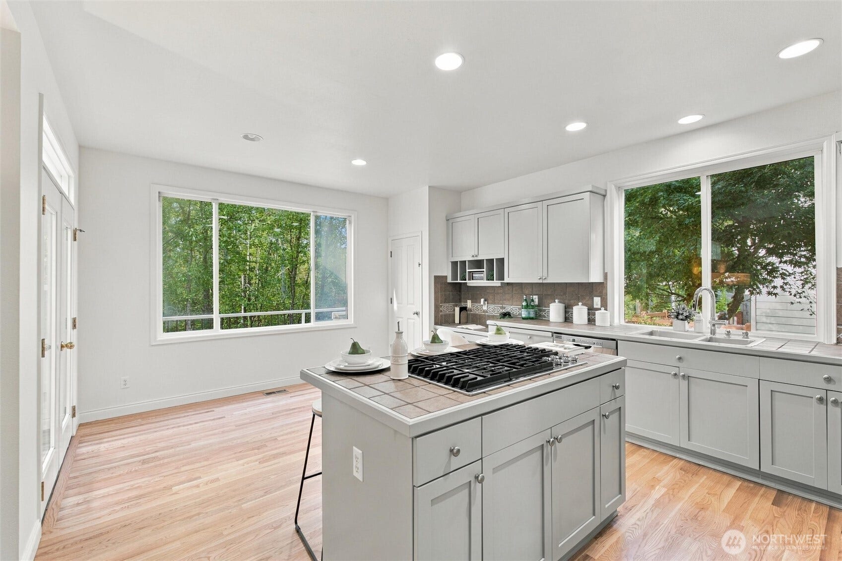 189 241st Place SE, Sammamish, WA 98074