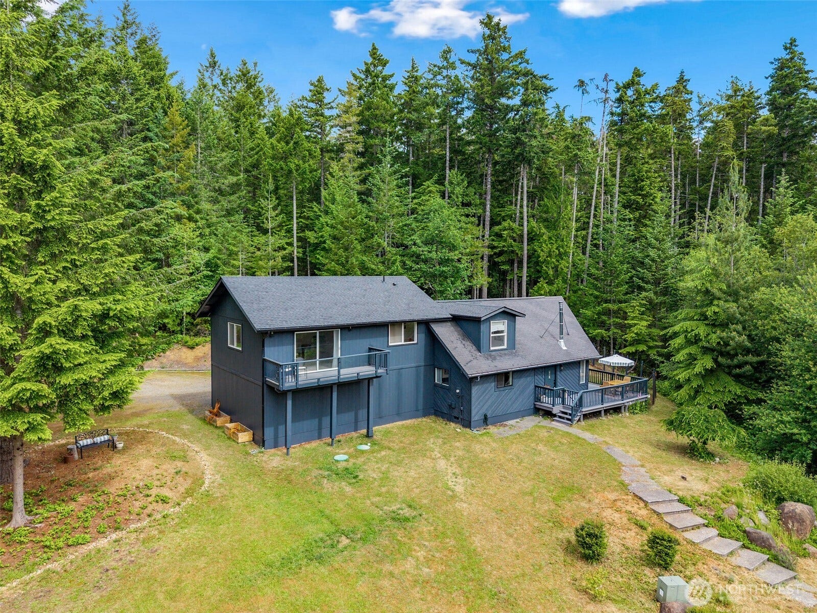 171 Rhododendren Lane, Brinnon, WA 98320