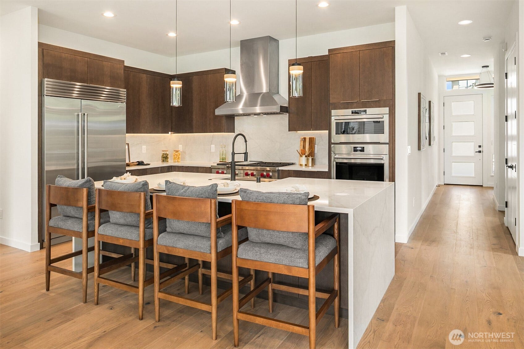 7929 NE 124th Street, Kirkland, WA 98034 7929 NE 124th Street, Kirkland, WA 98034