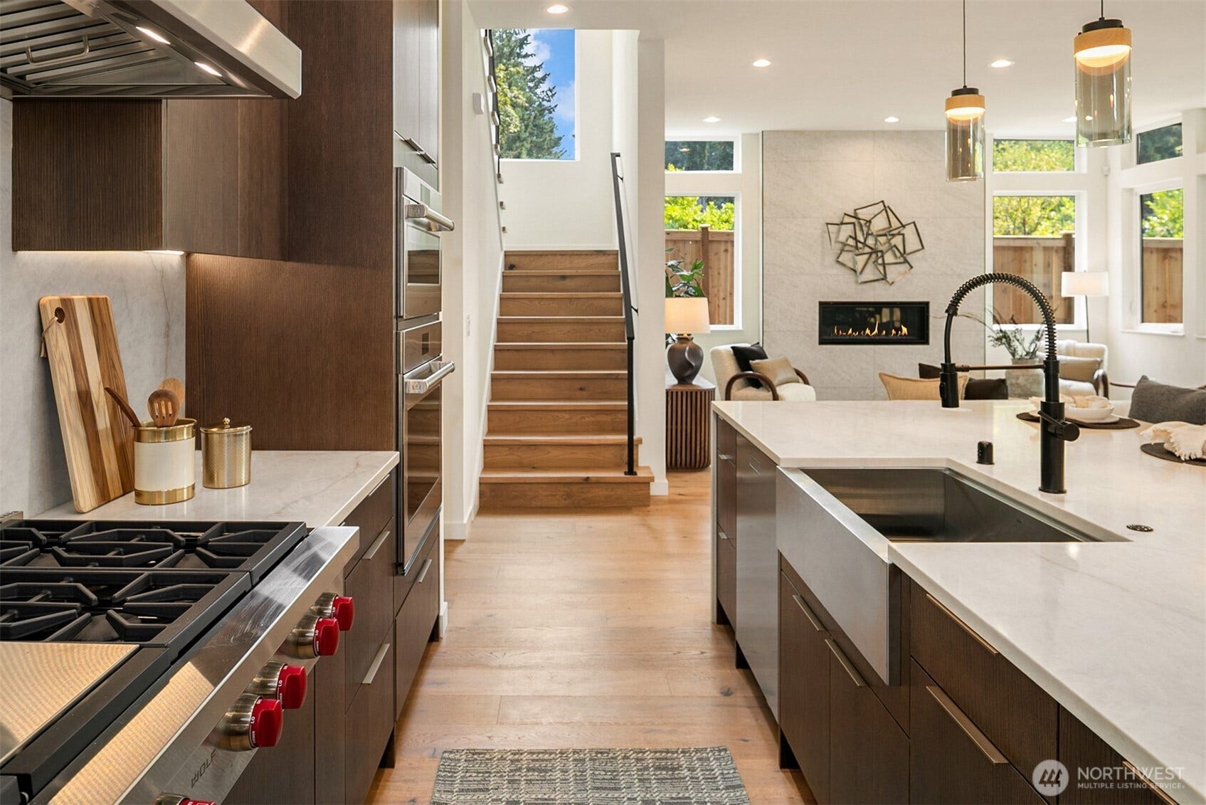 7929 NE 124th Street, Kirkland, WA 98034 7929 NE 124th Street, Kirkland, WA 98034