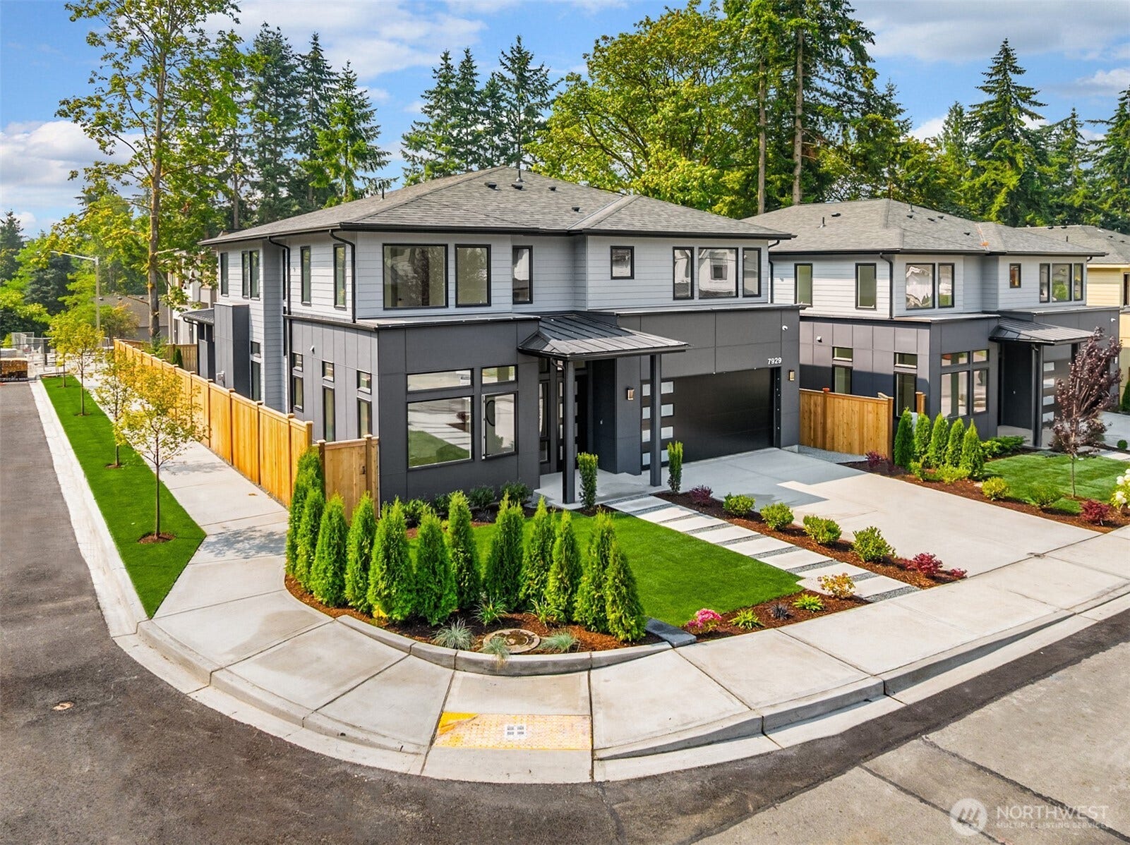 7929 NE 124th Street, Kirkland, WA 98034 7929 NE 124th Street, Kirkland, WA 98034
