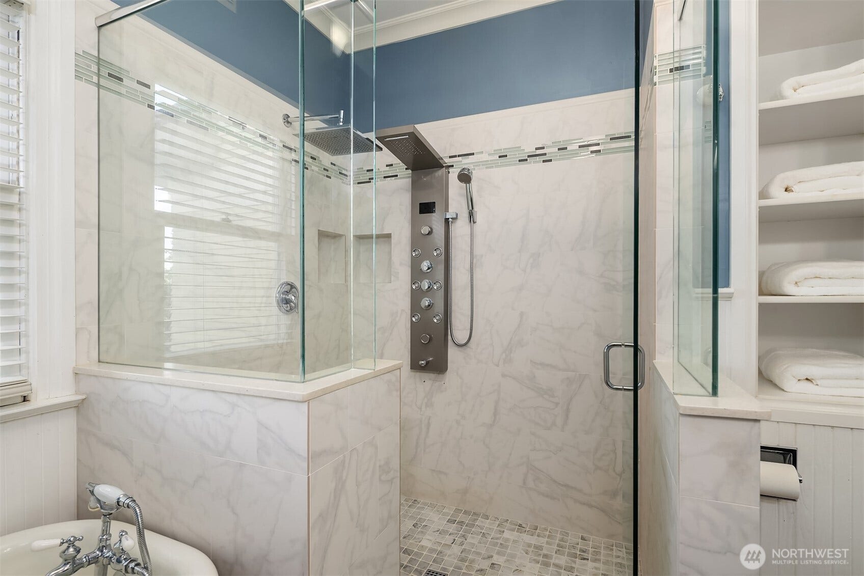 726 12th Avenue E, Seattle, WA 98102 726 12th Avenue E, Seattle, WA 98102