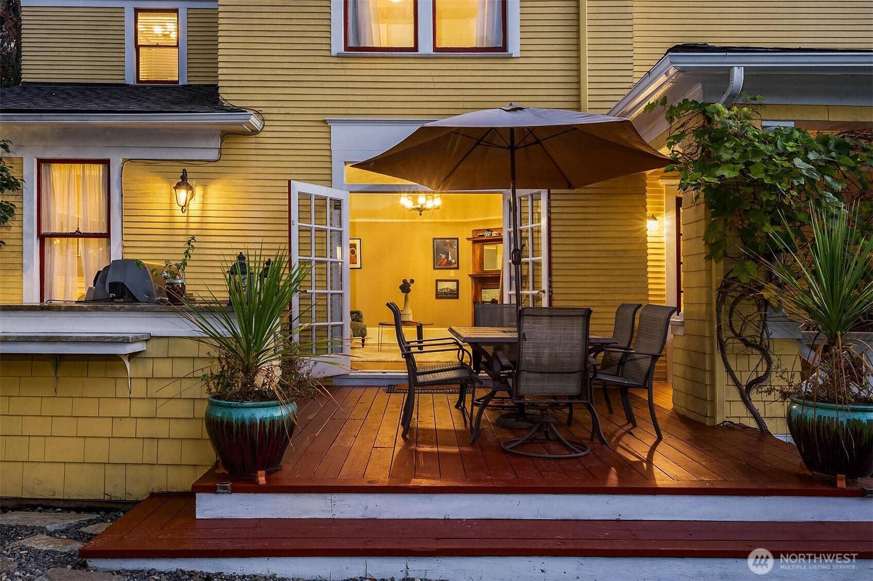 726 12th Avenue E, Seattle, WA 98102 726 12th Avenue E, Seattle, WA 98102