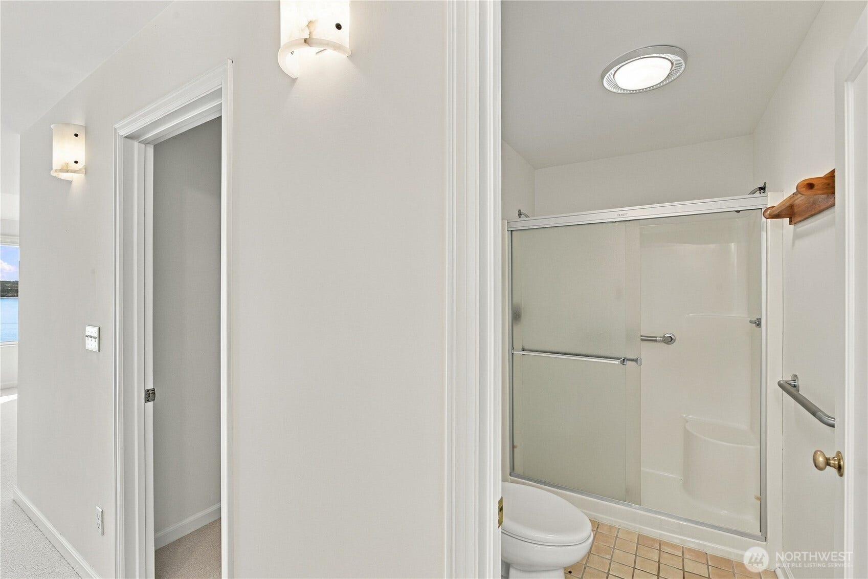 8239 E Mercer Way, Mercer Island, WA 98040