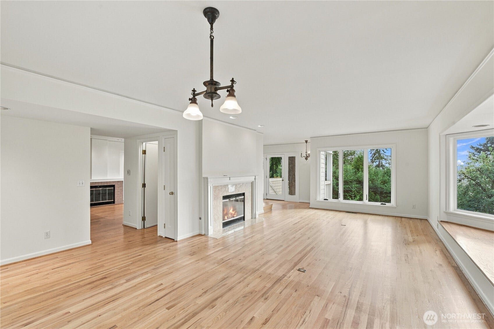 8239 E Mercer Way, Mercer Island, WA 98040