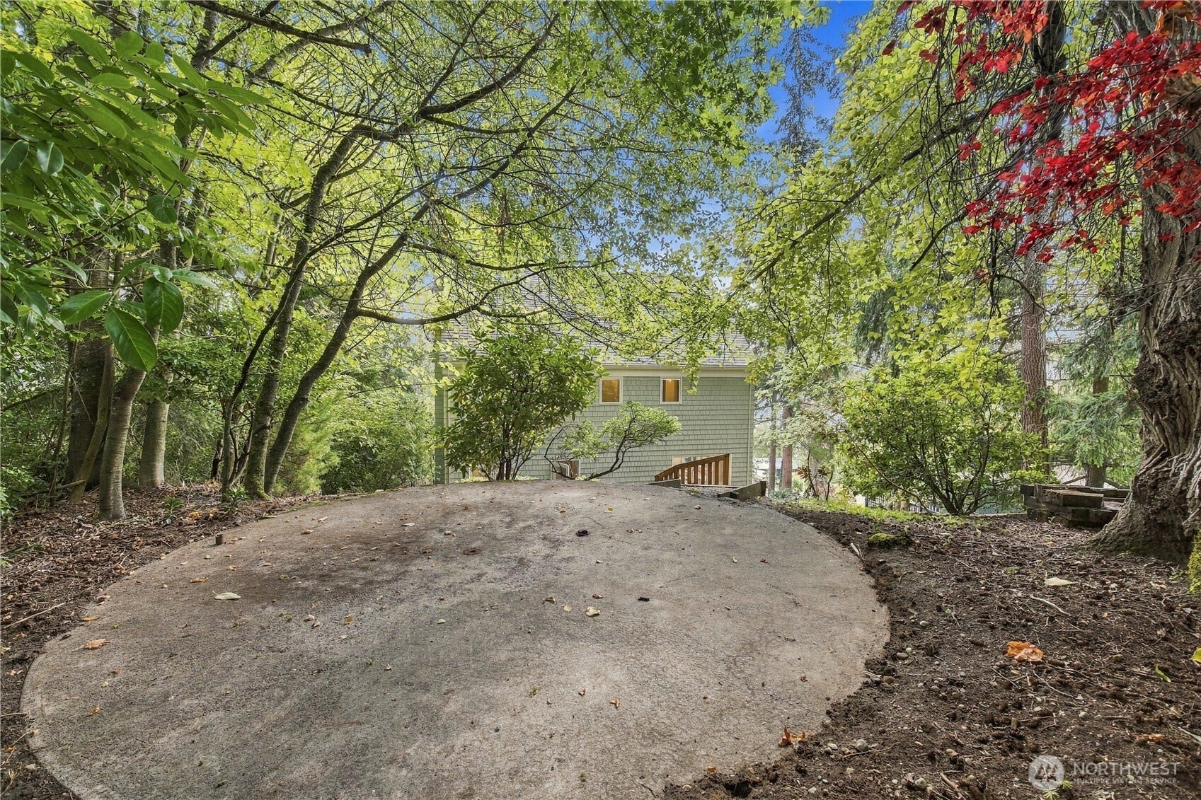 8239 E Mercer Way, Mercer Island, WA 98040