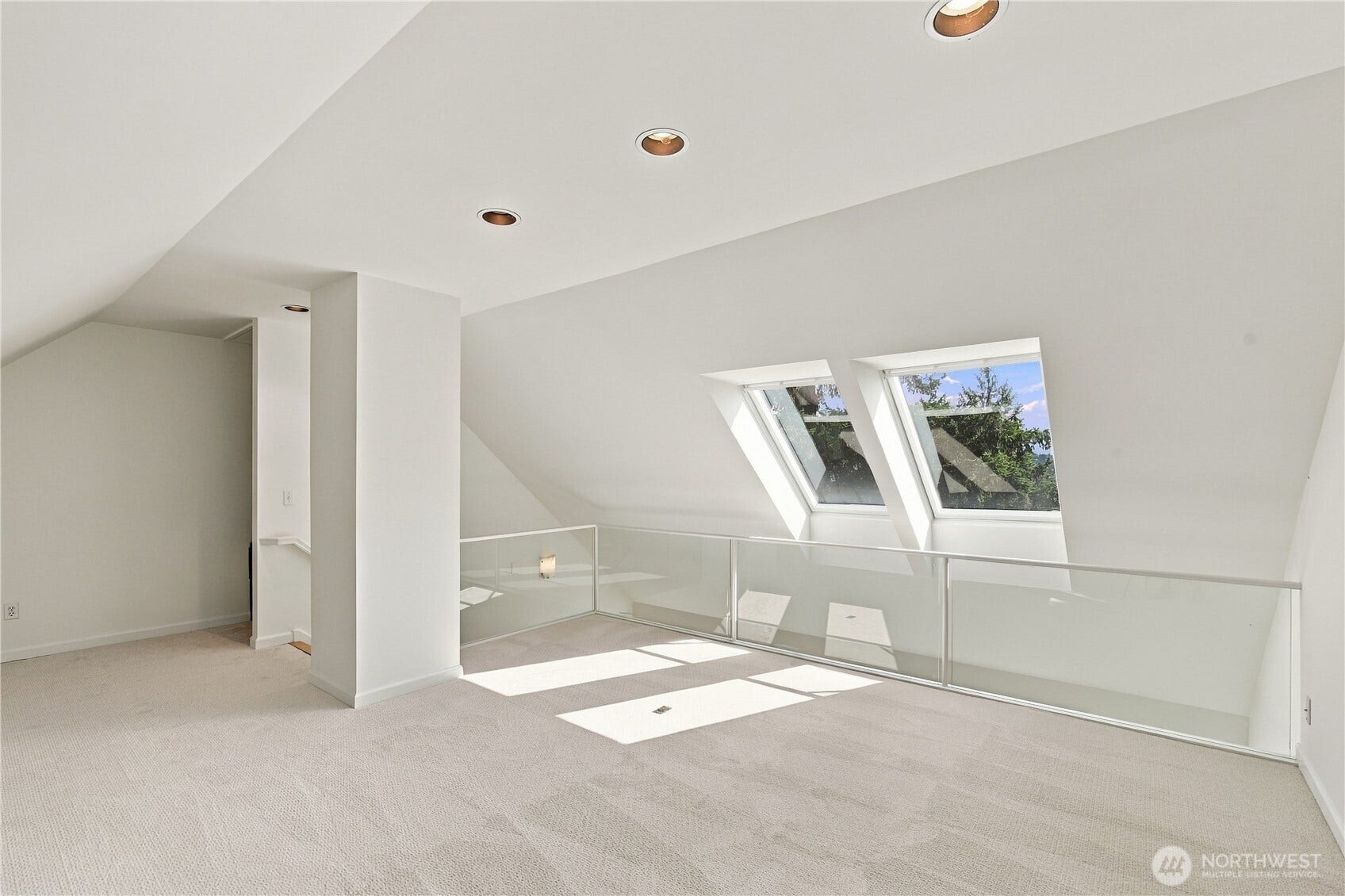 8239 E Mercer Way, Mercer Island, WA 98040