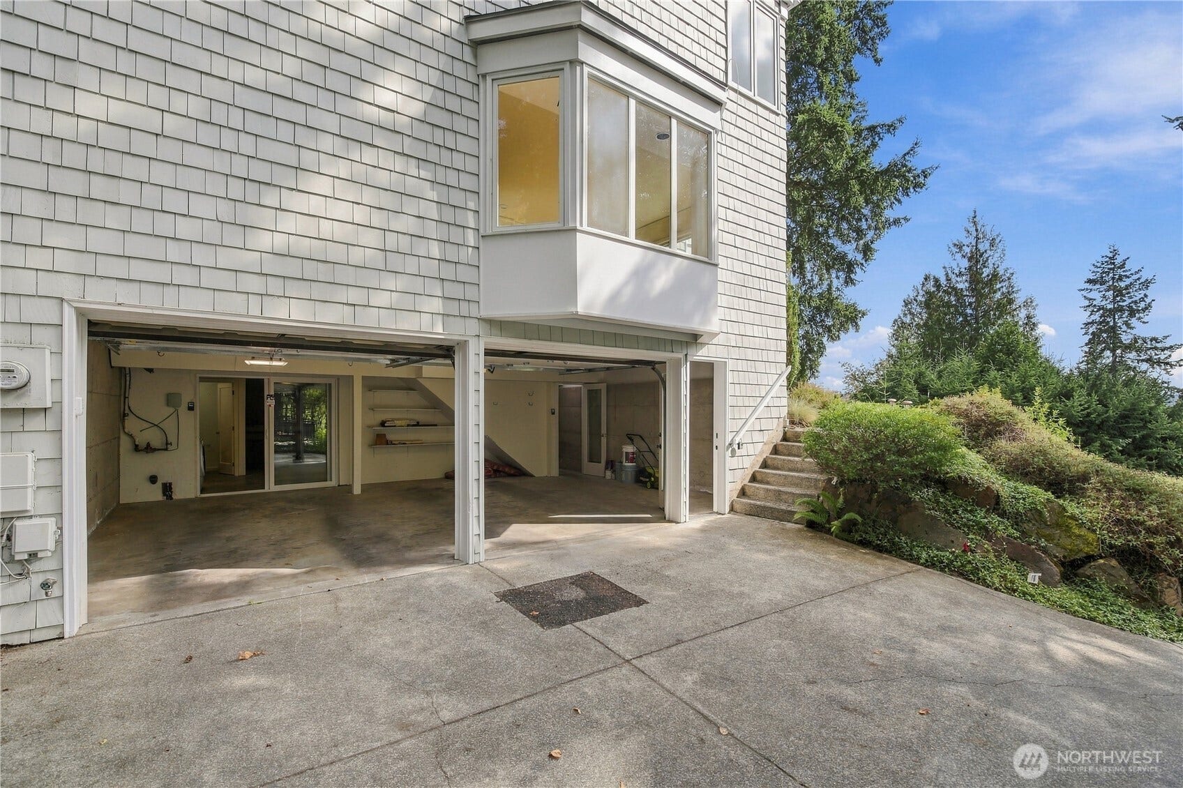8239 E Mercer Way, Mercer Island, WA 98040
