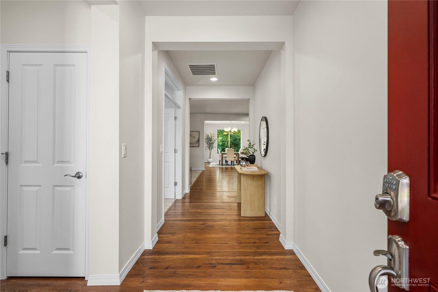 19014 146th Street E, Bonney Lake, WA 98391 The spacious entryway and gleaming engineered hardwoods welcome you into this stunning home.