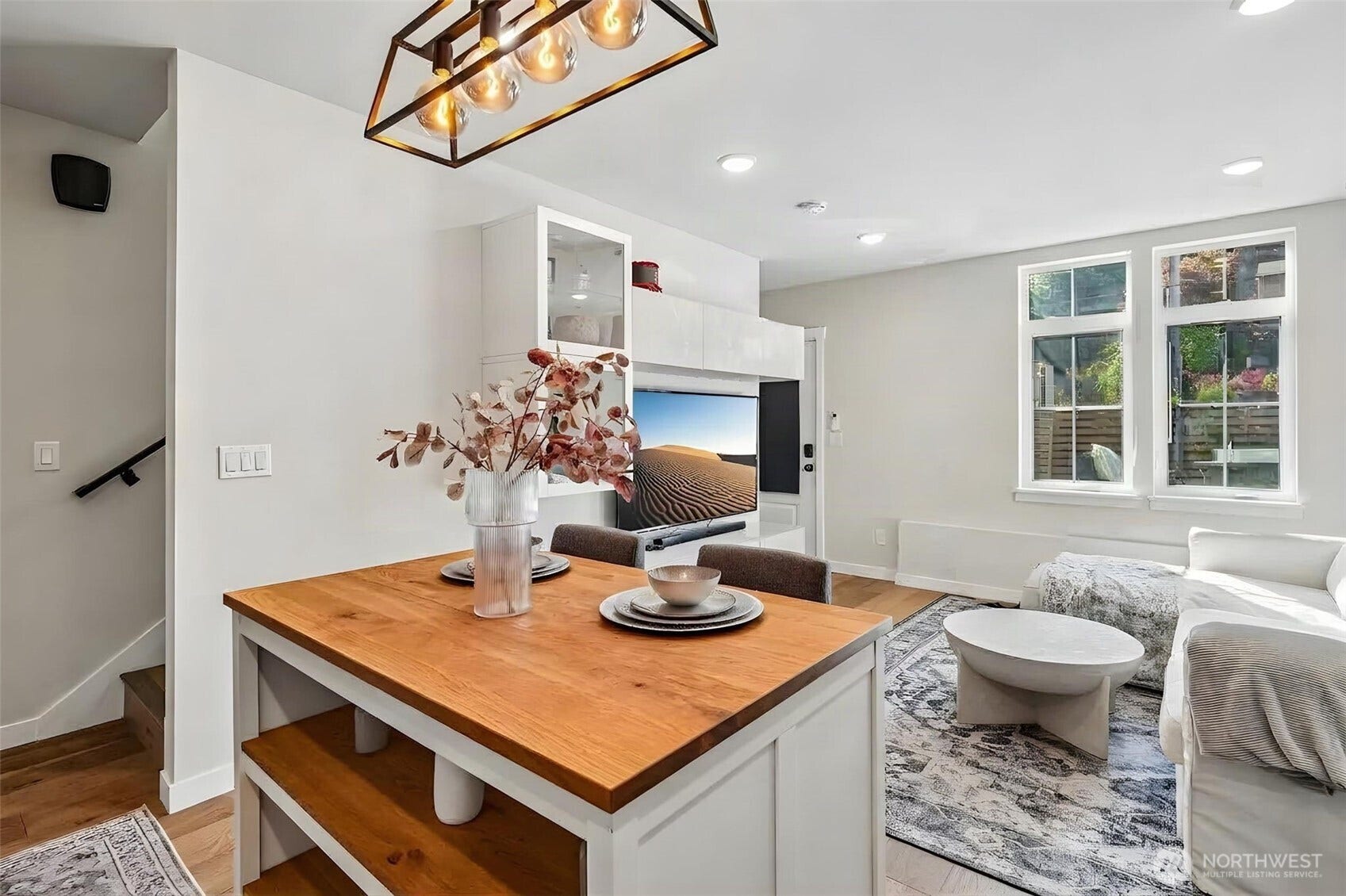 7000 32nd Avenue NW, #C, Seattle, WA 98117