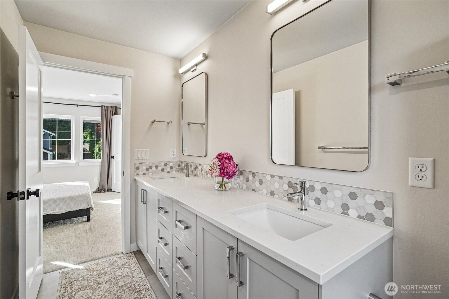 7000 32nd Avenue NW, #C, Seattle, WA 98117