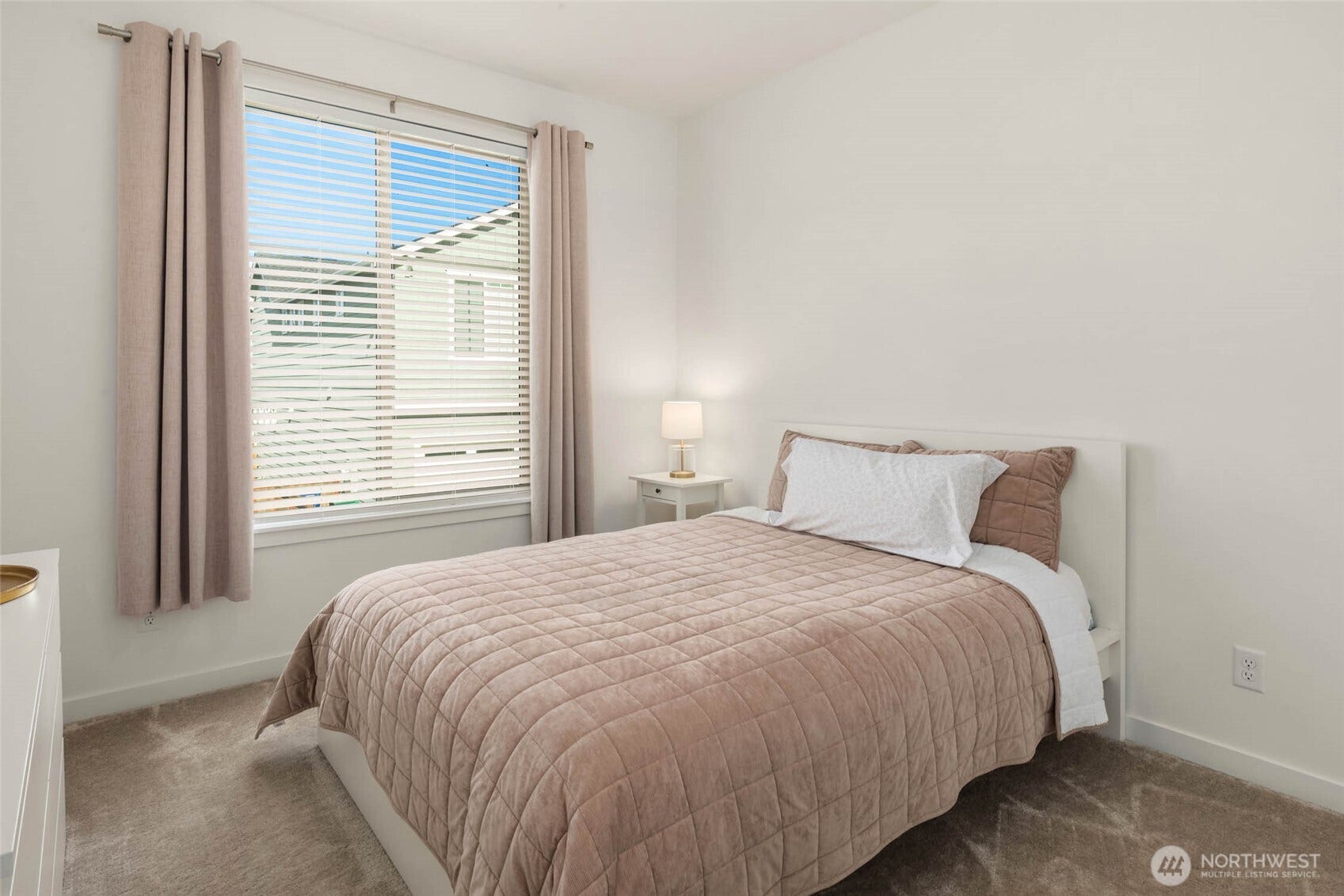 27232 NE Walden Way, Duvall, WA 98019 27232 NE Walden Way, Duvall, WA 98019
