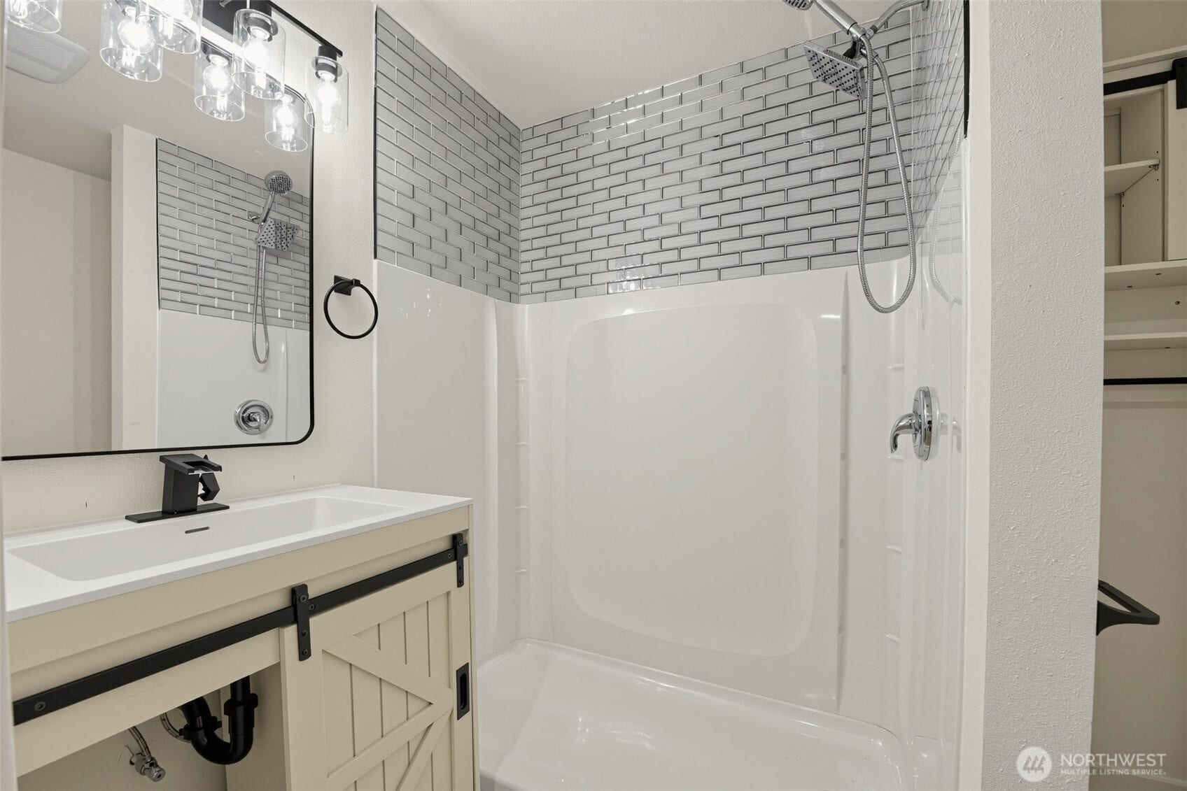 24210 102nd Avenue Ct E, Graham, WA 98338 24210 102nd Avenue Ct E, Graham, WA 98338