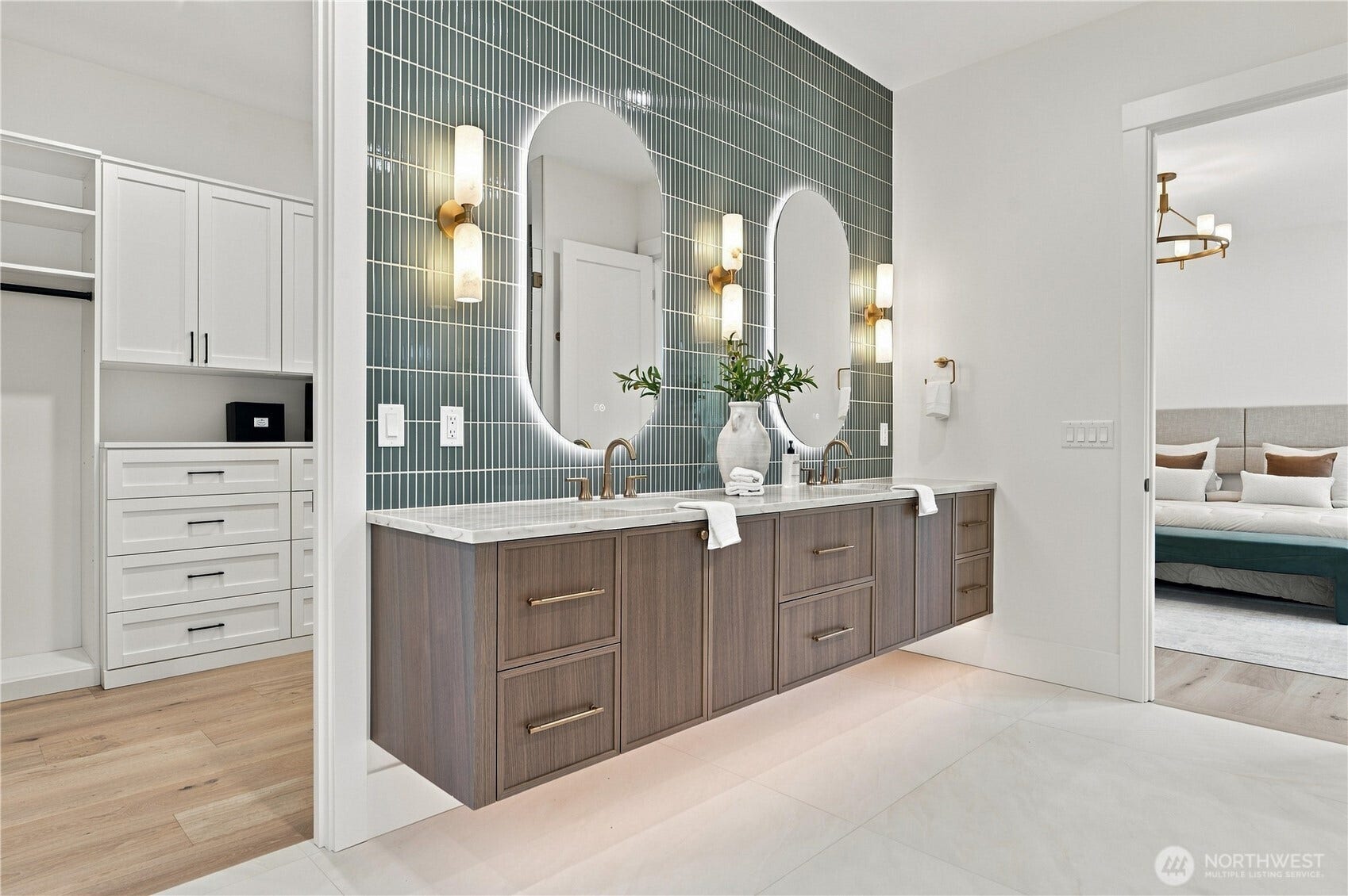 17218 & 17220 NE Woodinville Duvall Road, Woodinville, WA 98072 17218 & 17220 NE Woodinville Duvall Road, Woodinville, WA 98072